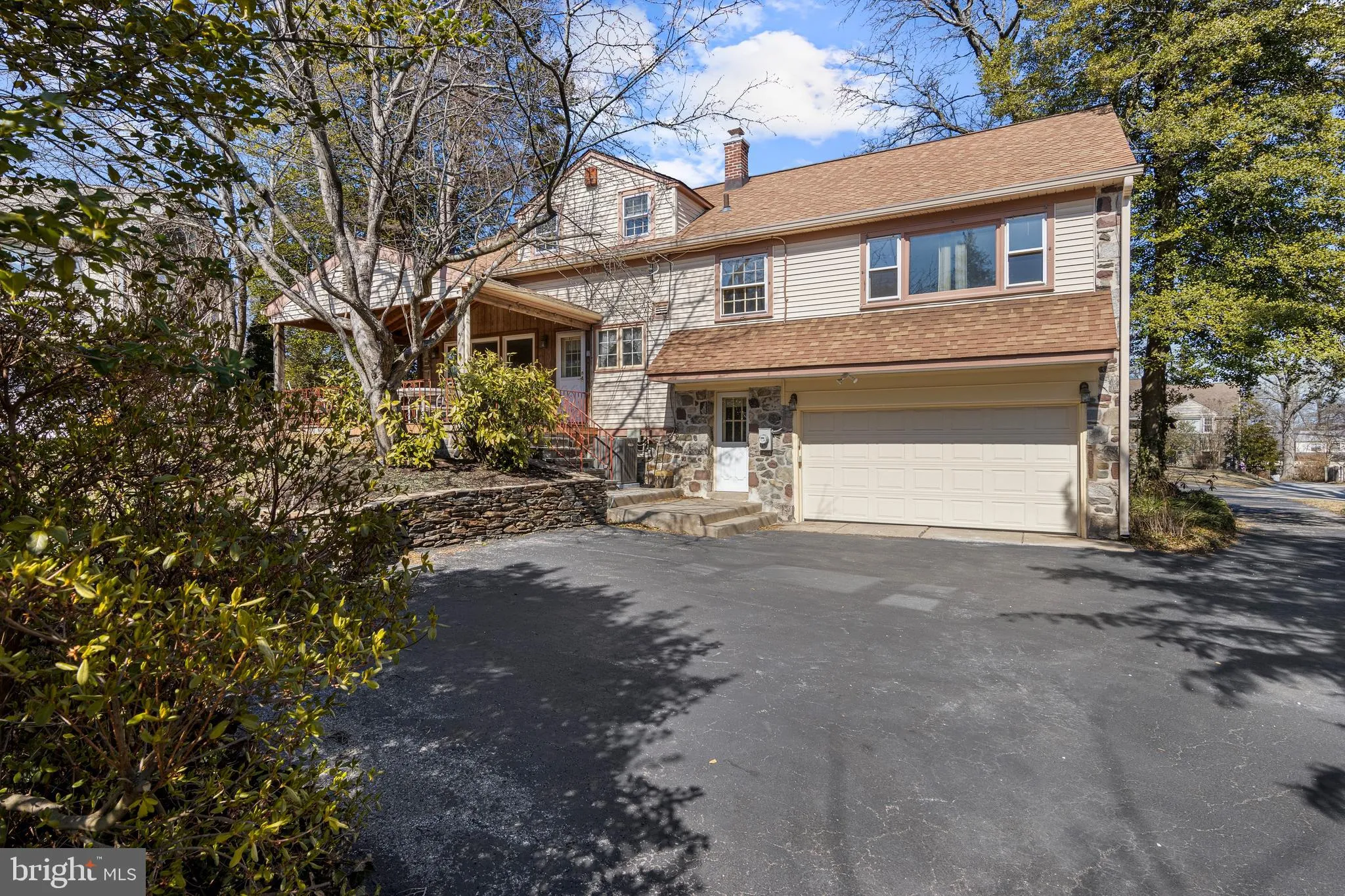 Wynnewood, Pennsylvania 19096, United States, 3 Bedrooms Bedrooms, ,2 BathroomsBathrooms,Residential,Pending,87918