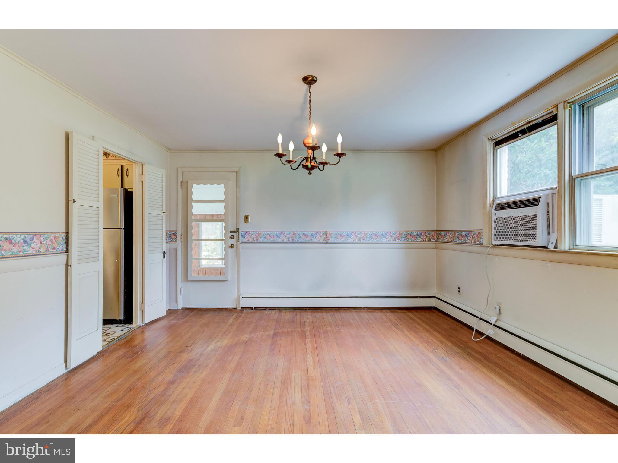 WALLACE WOODS - Residential