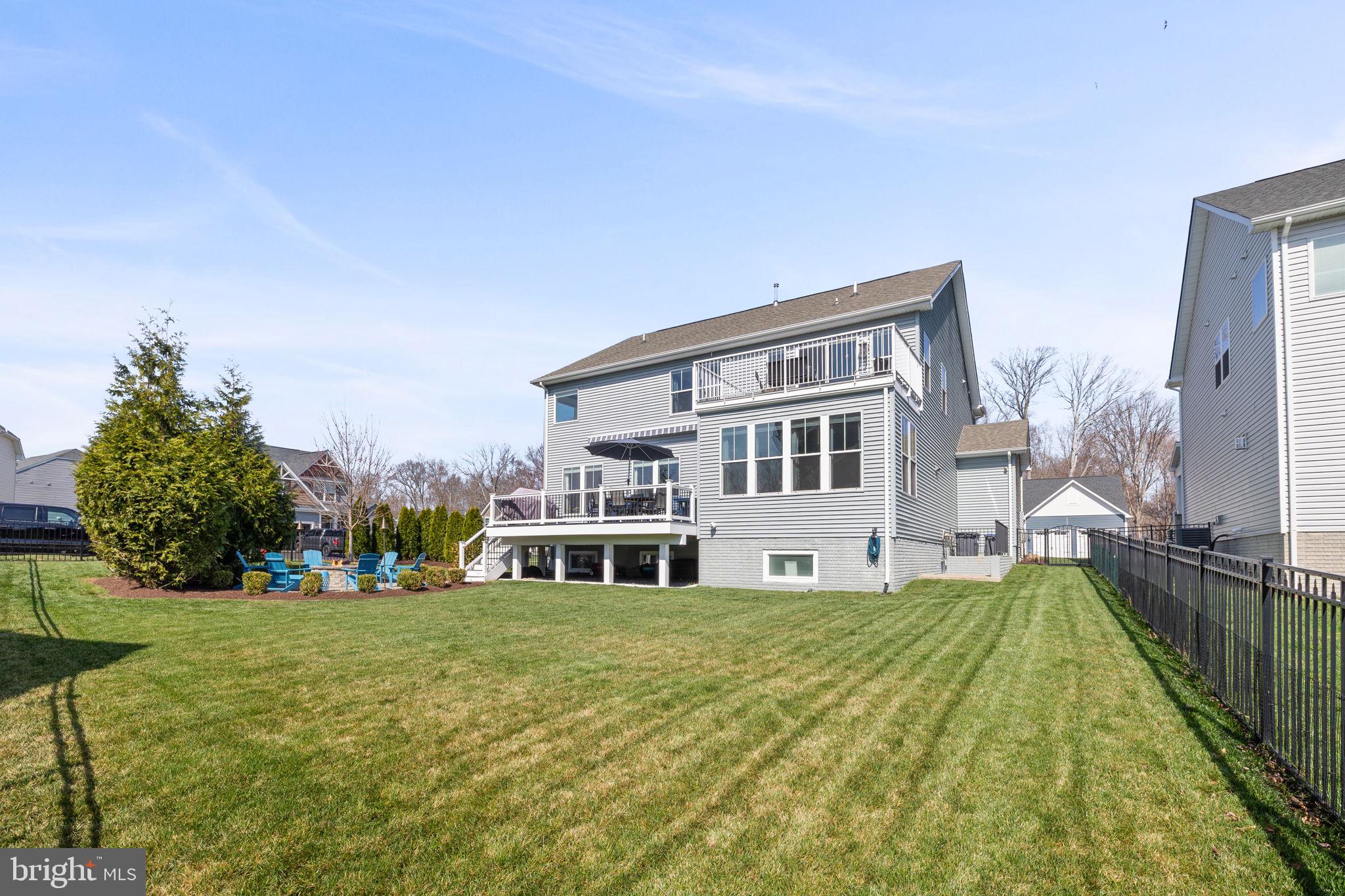 BROOKSIDE - Residential