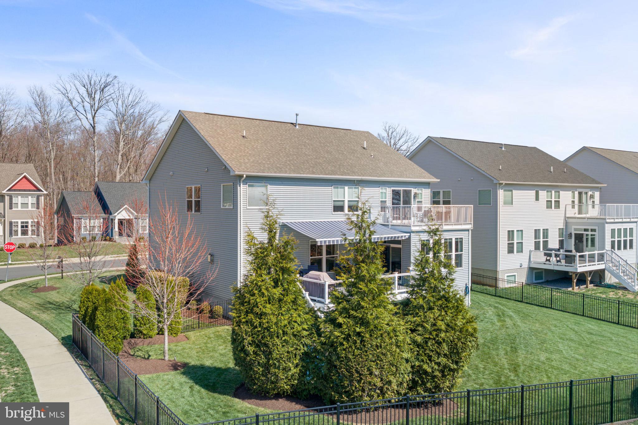 BROOKSIDE - Residential