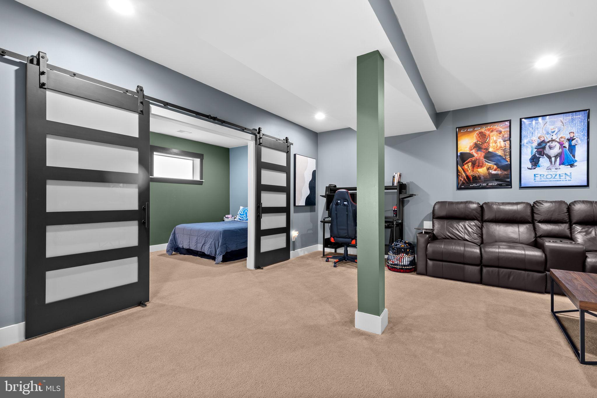 BROOKSIDE - Residential