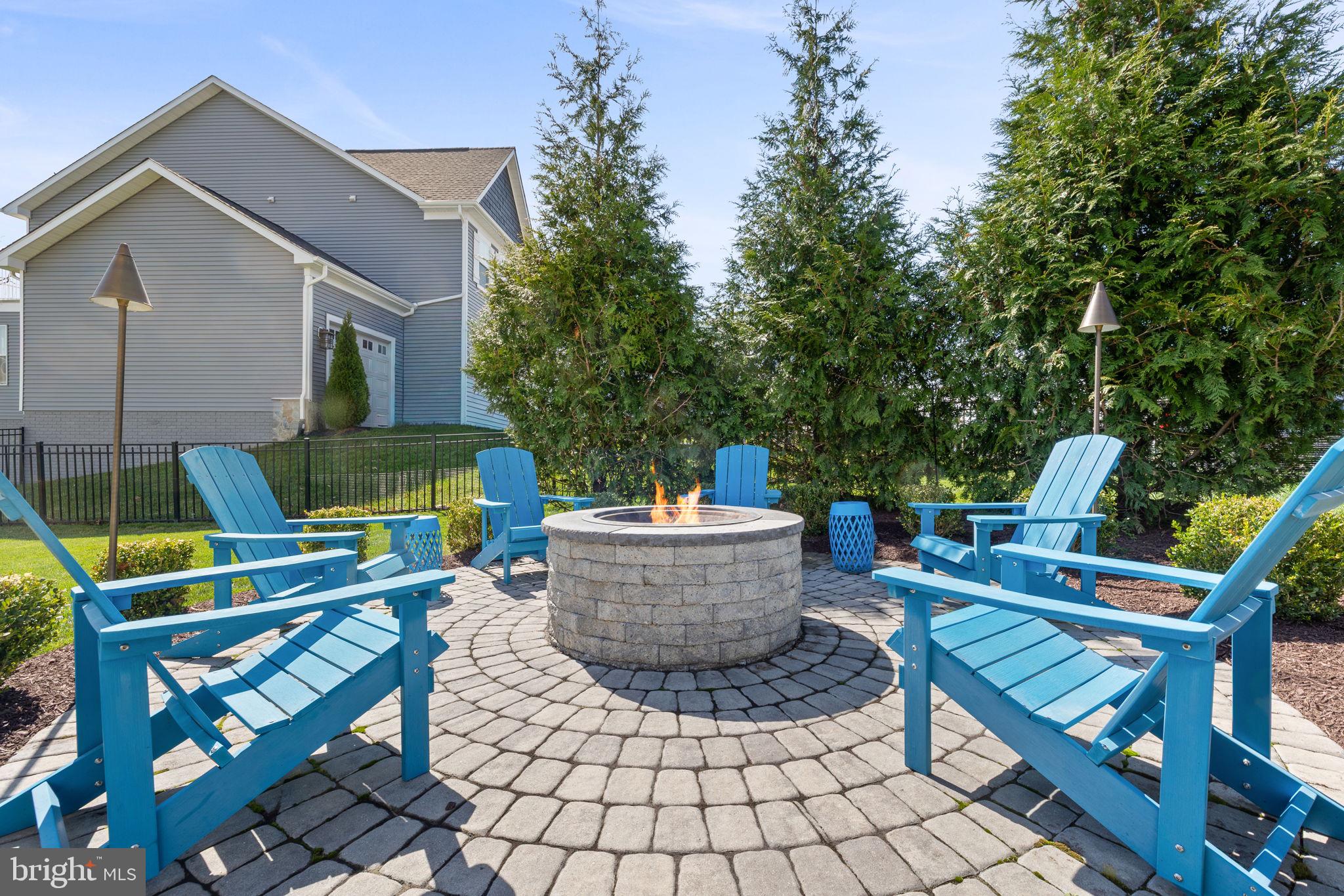 BROOKSIDE - Residential