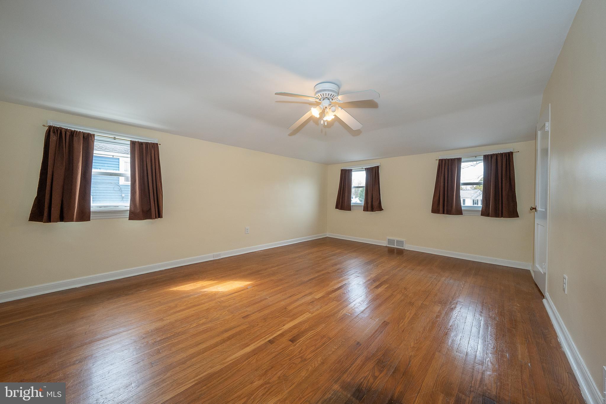 FLOURTOWN - Residential