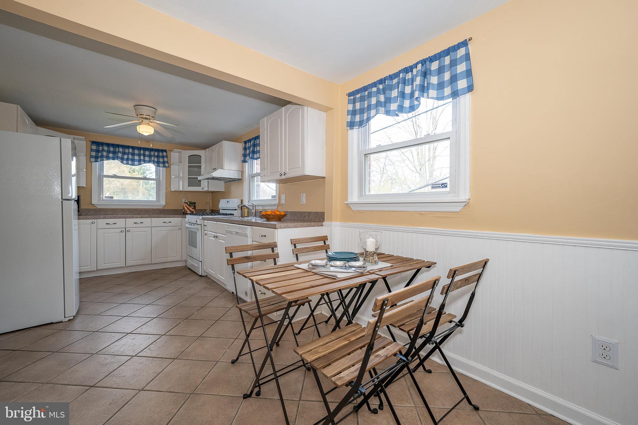 FLOURTOWN - Residential