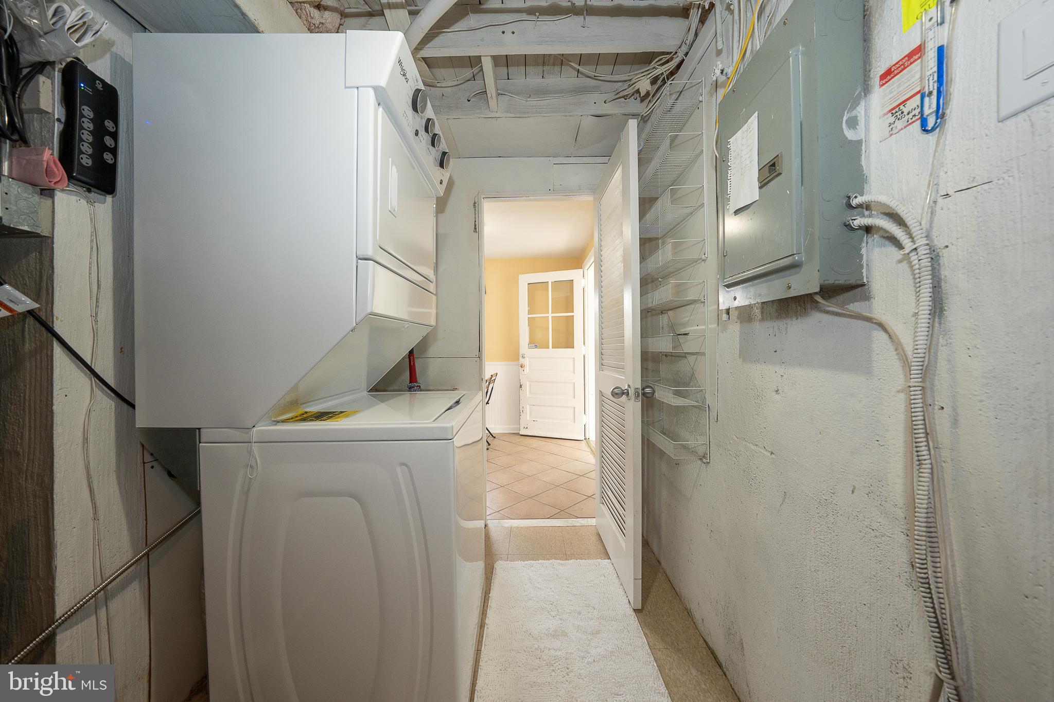 FLOURTOWN - Residential