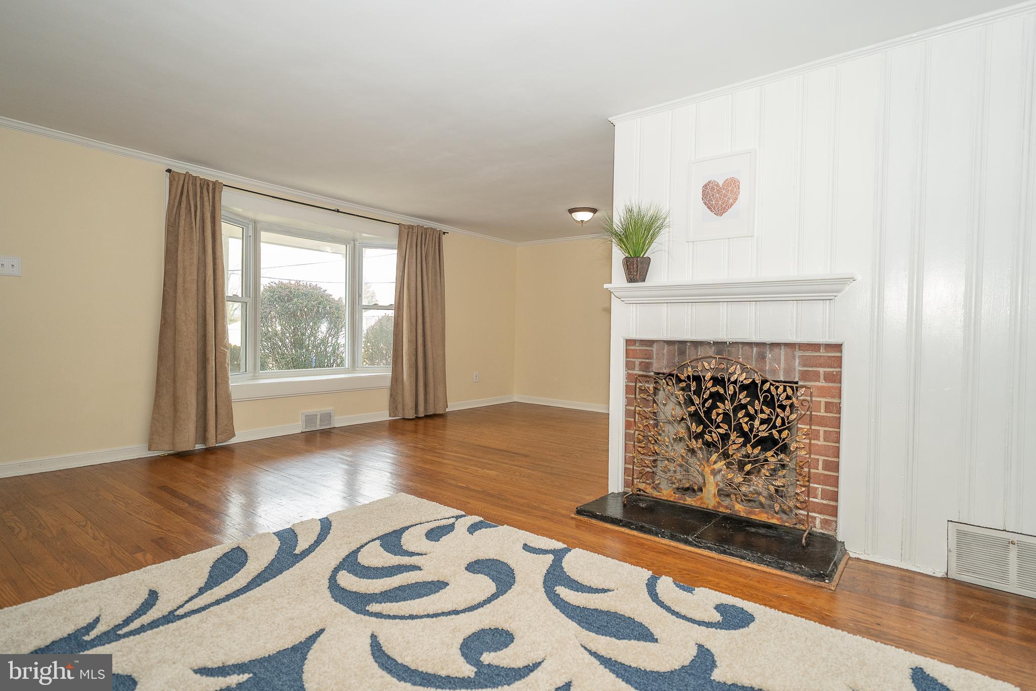 FLOURTOWN - Residential