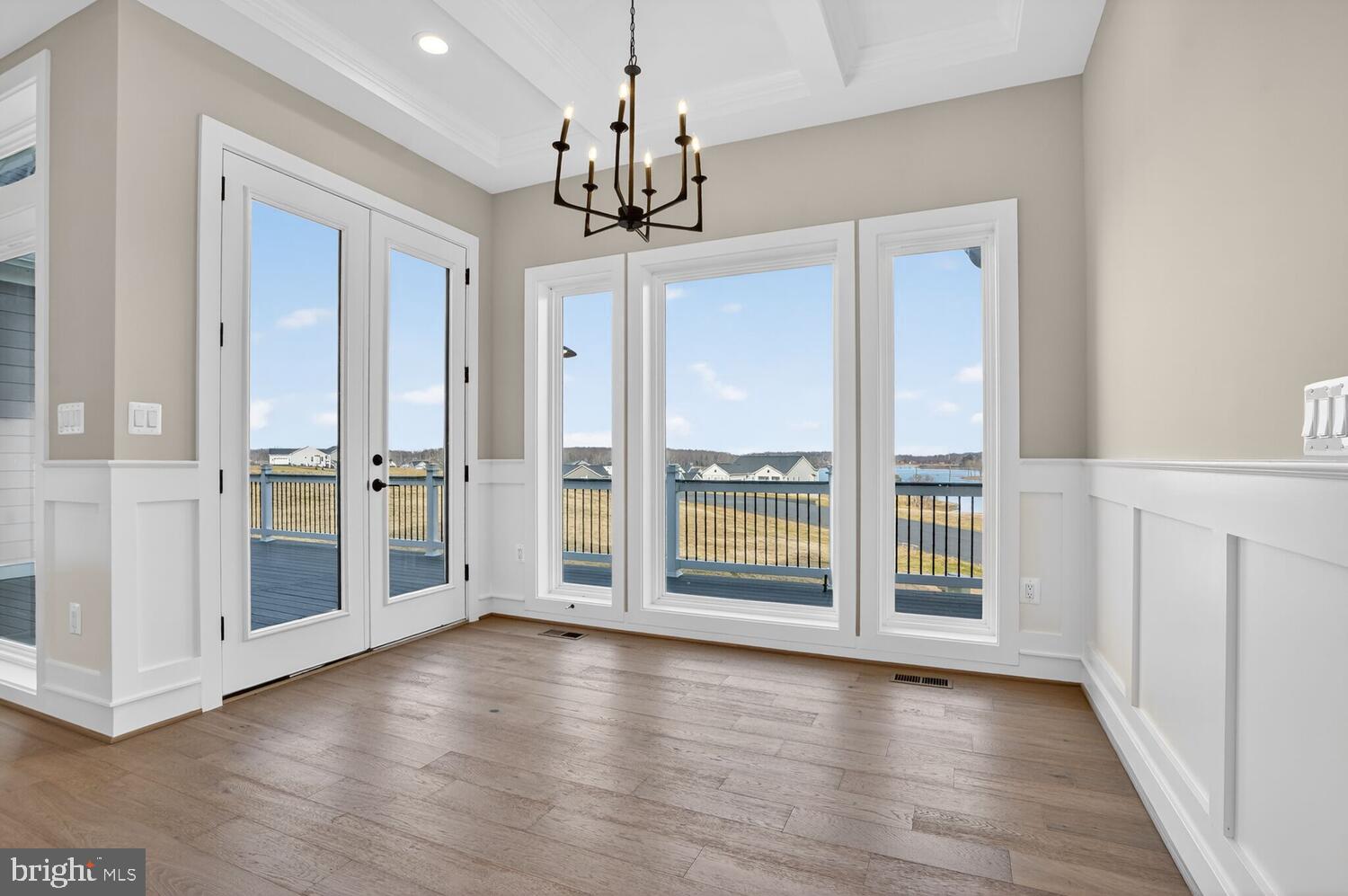 ROCK ISLAND LANDING - Residential