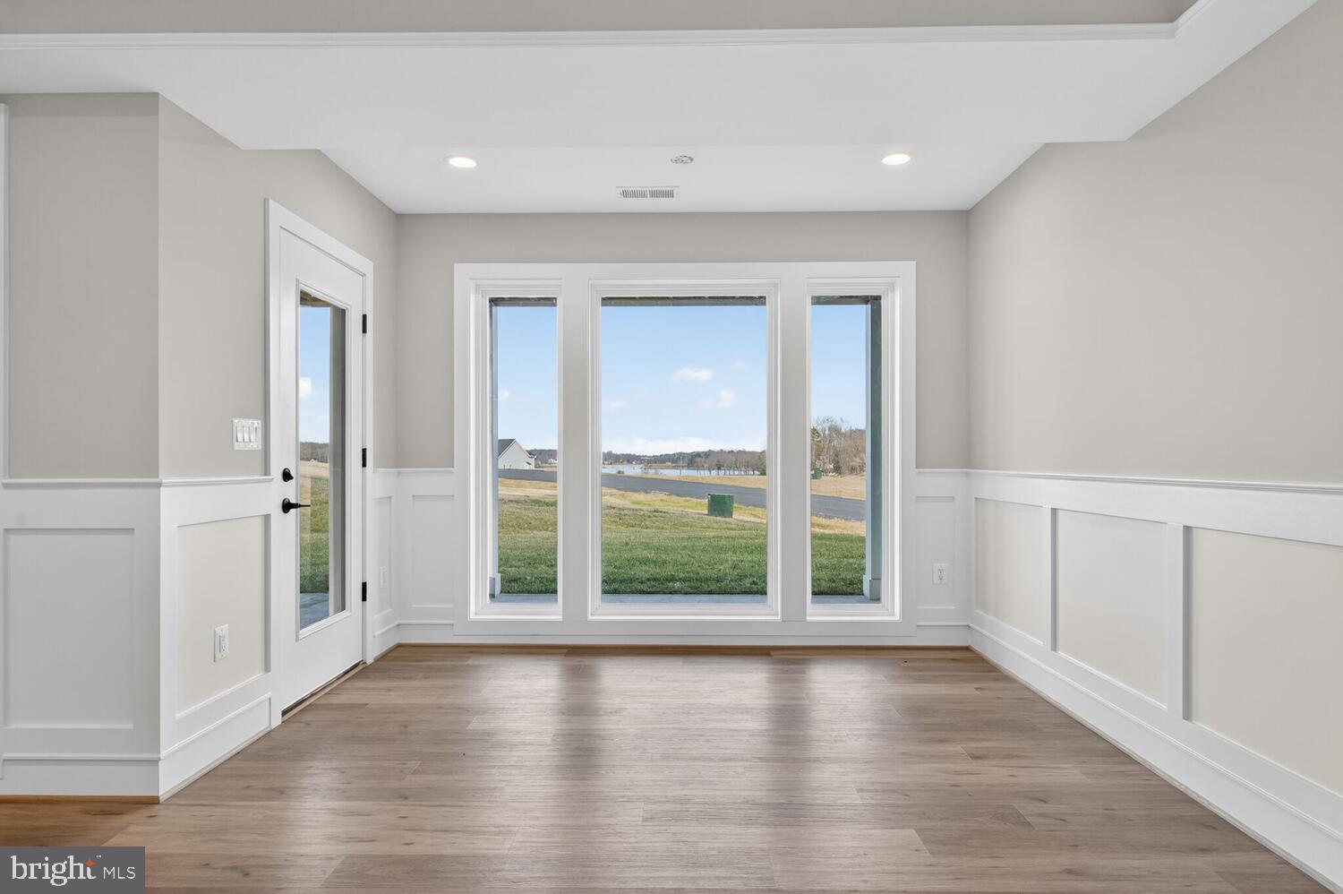 ROCK ISLAND LANDING - Residential