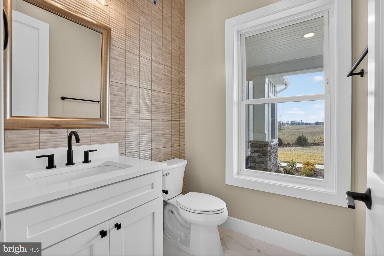 ROCK ISLAND LANDING - Residential