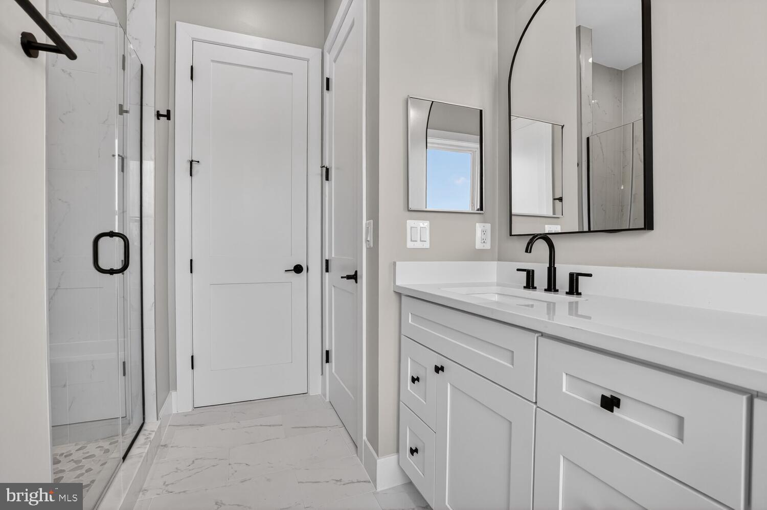 ROCK ISLAND LANDING - Residential