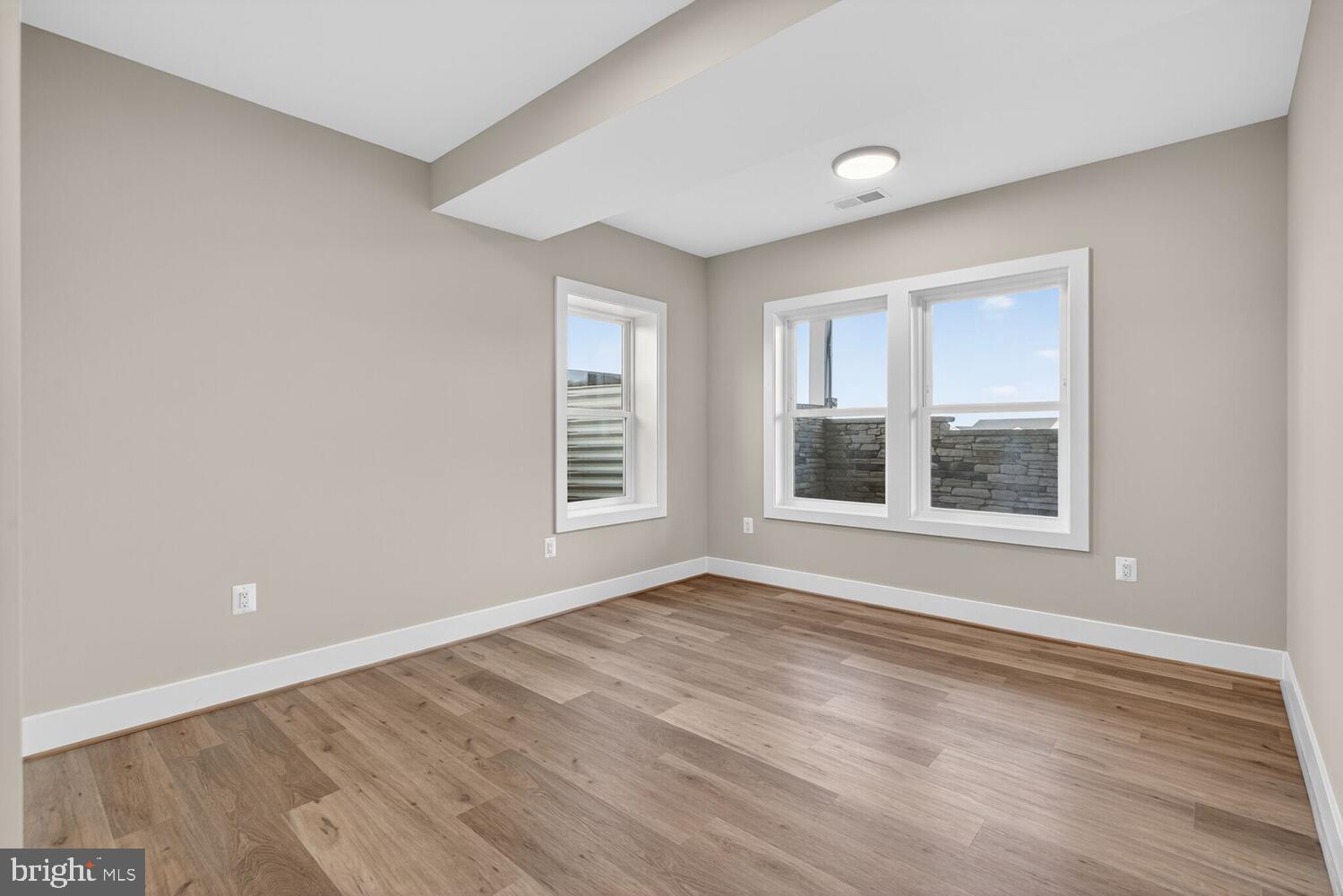 ROCK ISLAND LANDING - Residential