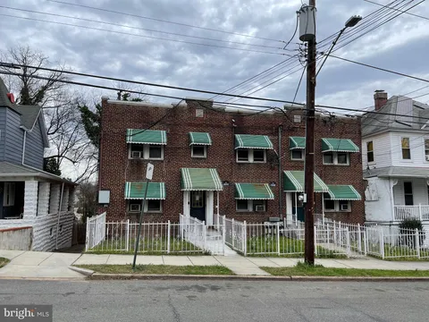MLS: DCDC2260232