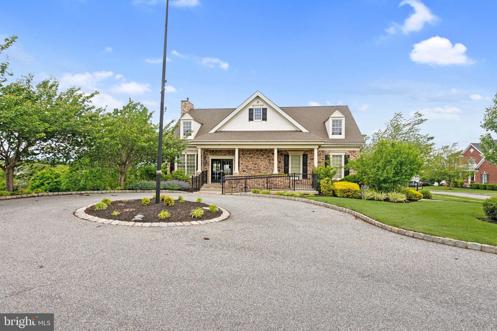 RIVERSIDE AT CHADDS - Residential