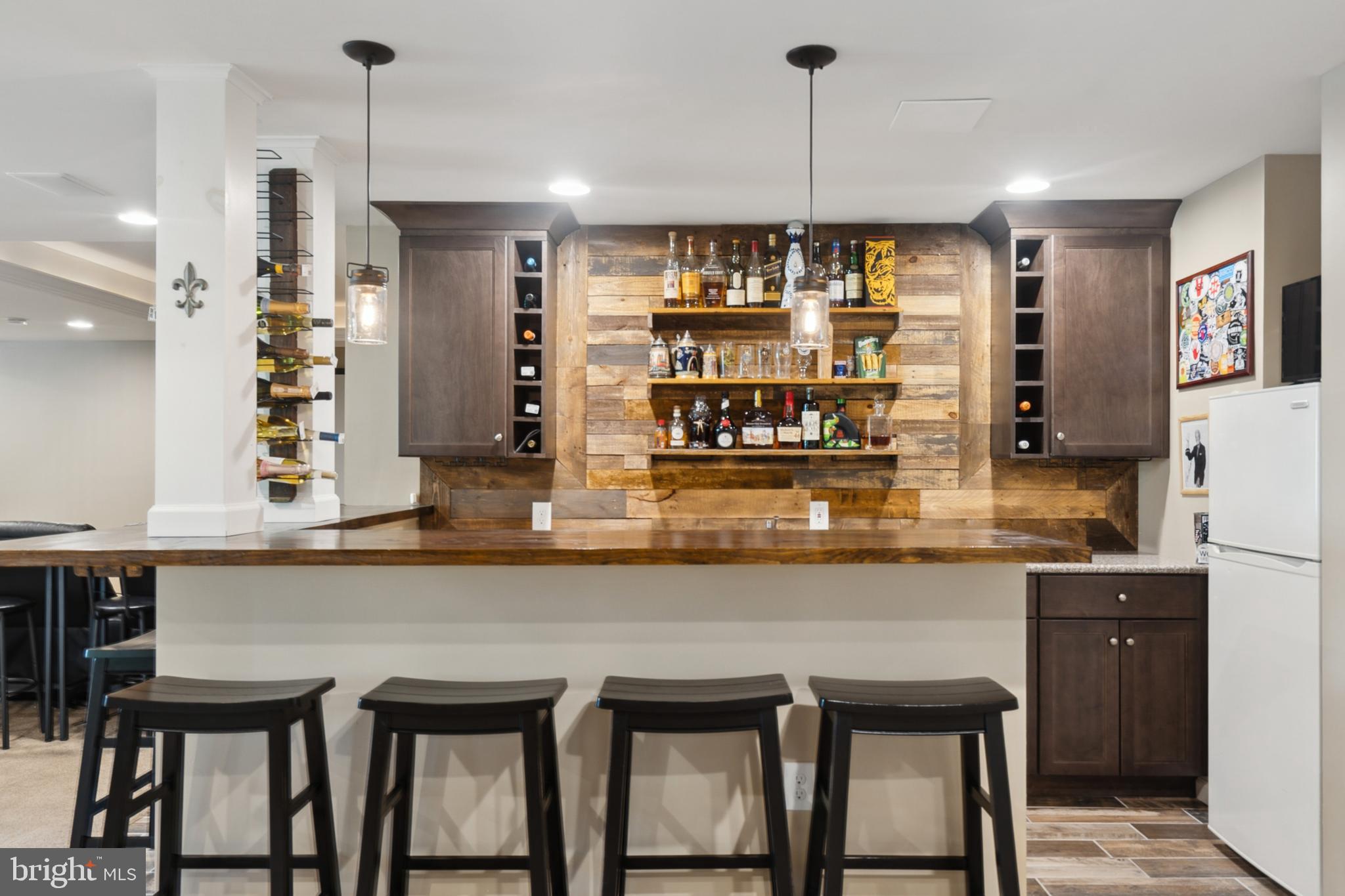 RIVERSIDE AT CHADDS - Residential