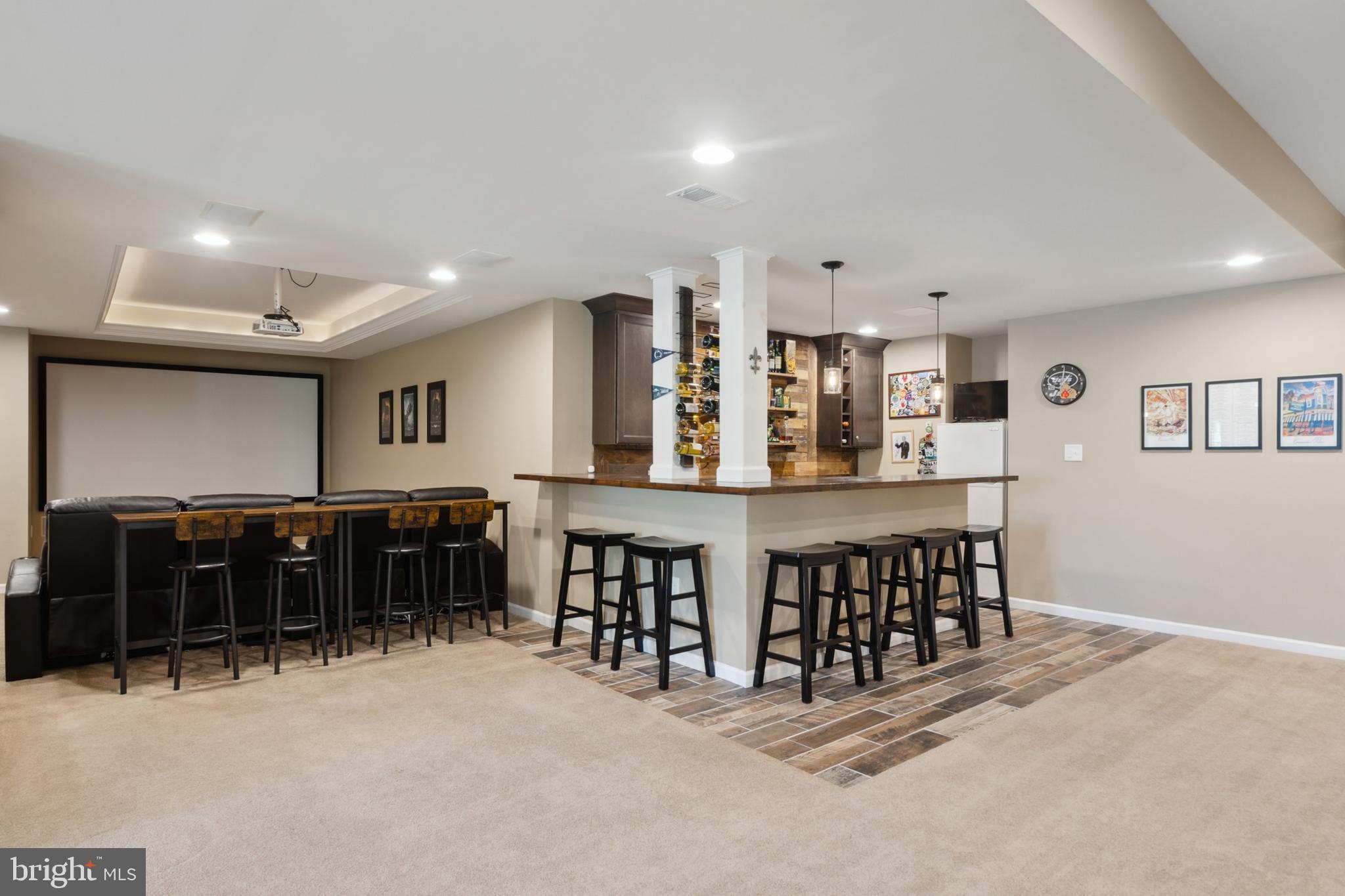 RIVERSIDE AT CHADDS - Residential