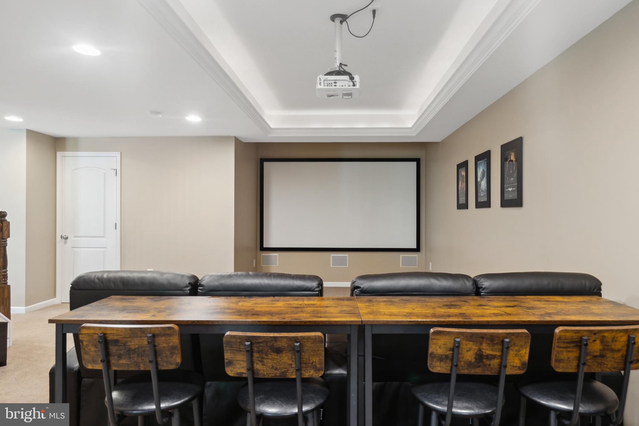 RIVERSIDE AT CHADDS - Residential