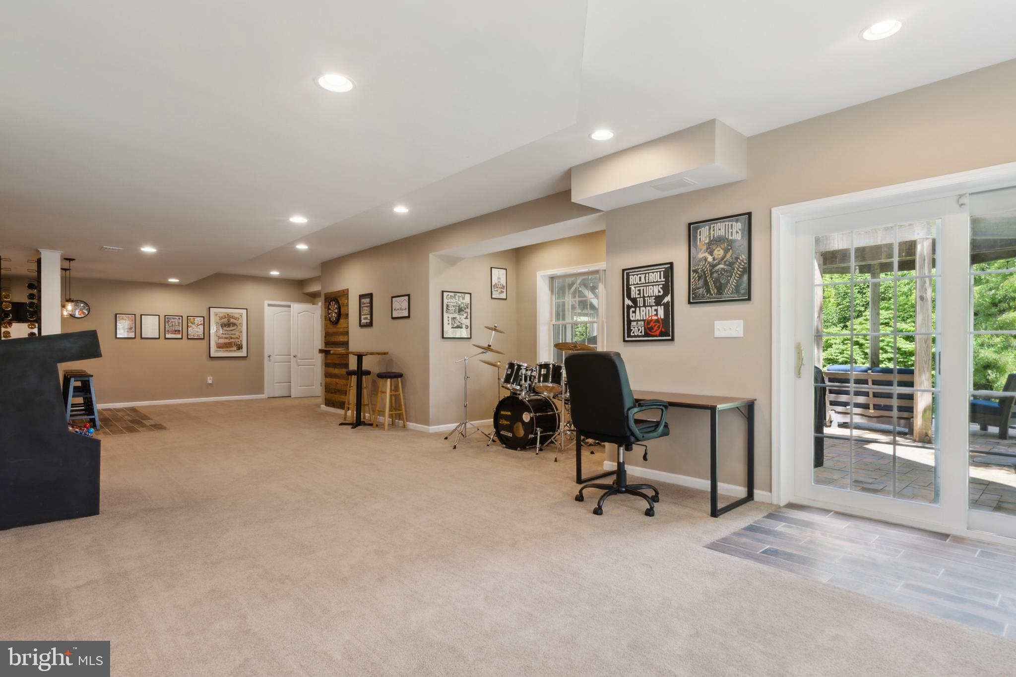 RIVERSIDE AT CHADDS - Residential