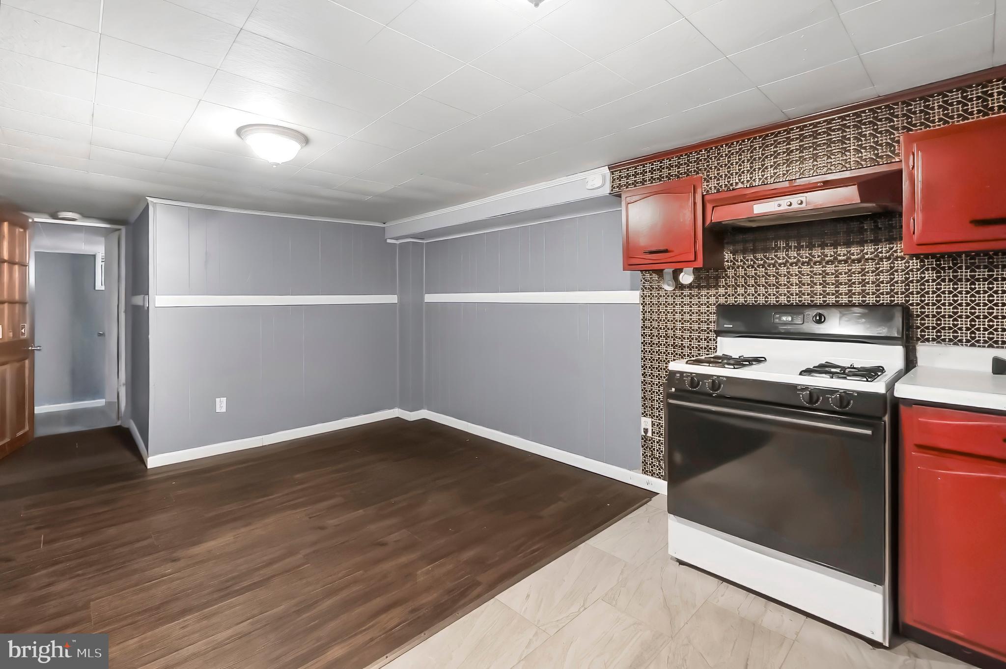 CURTIS BAY - Residential Lease