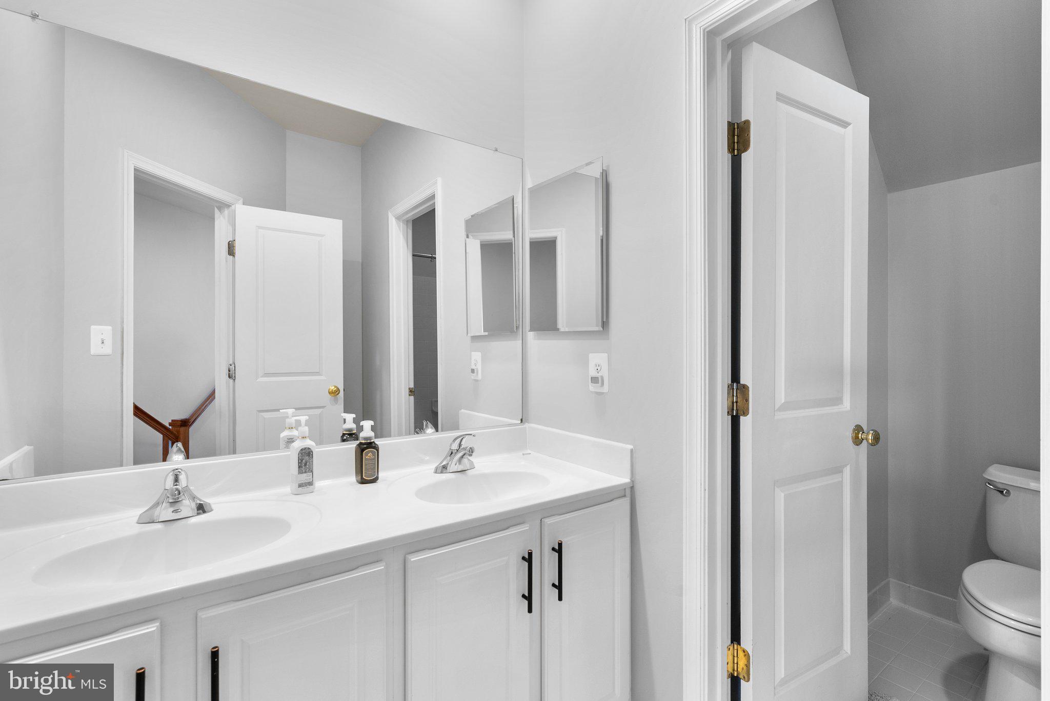 WOODCREST - Residential