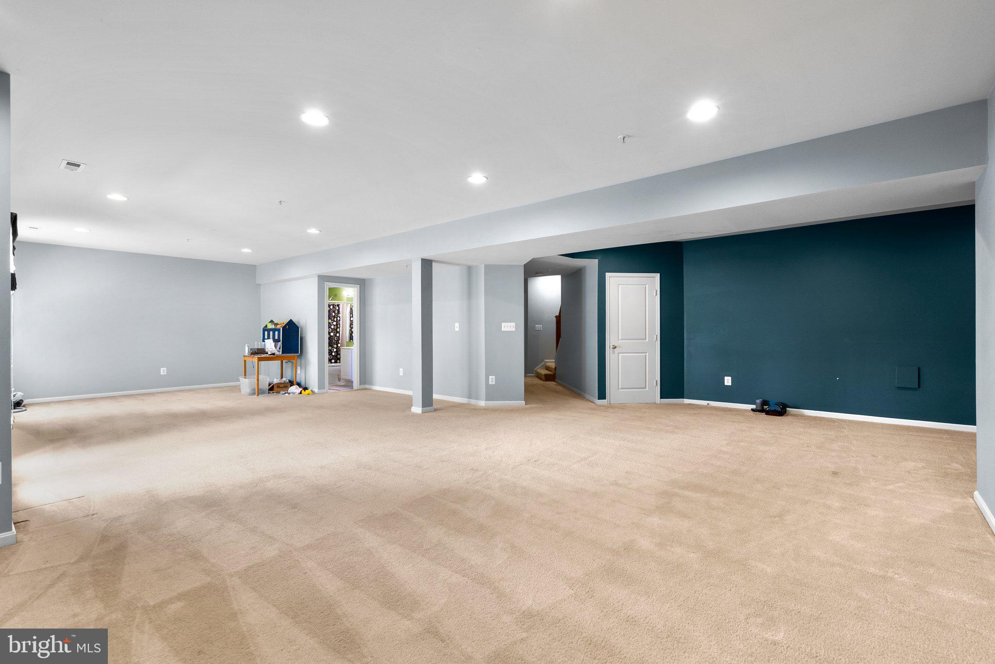 WOODCREST - Residential