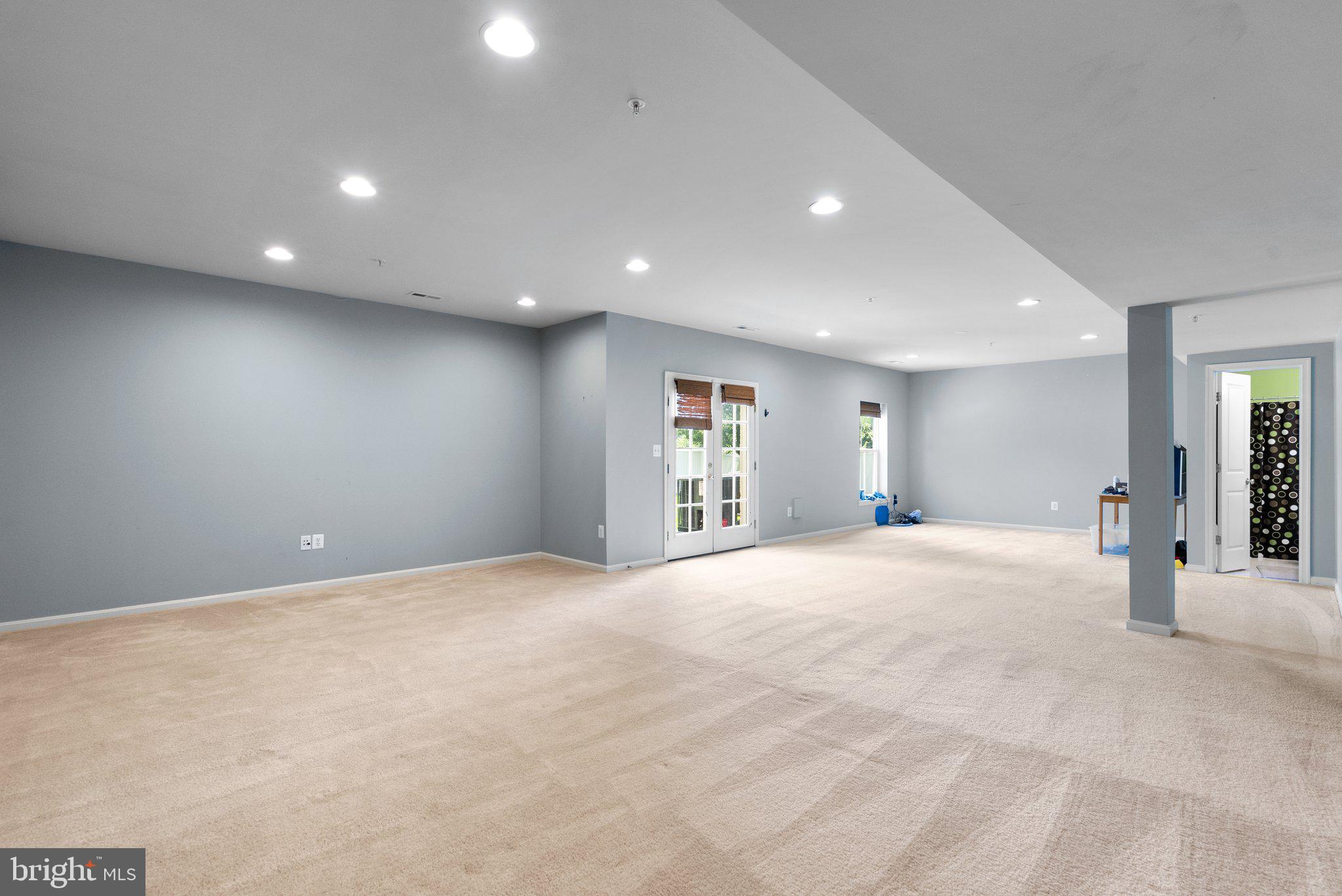 WOODCREST - Residential