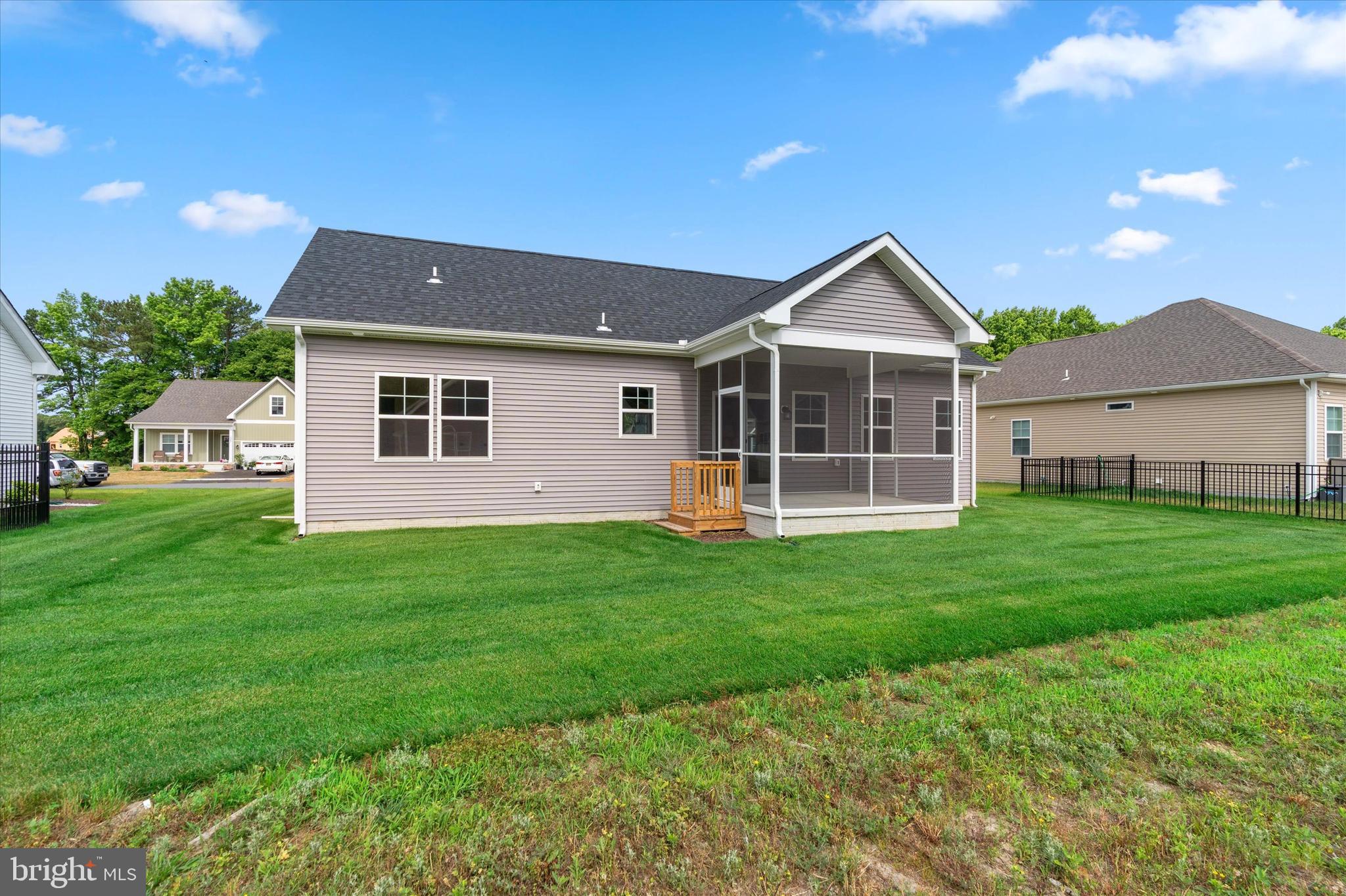 THE VINES OF SANDHILL - Residential