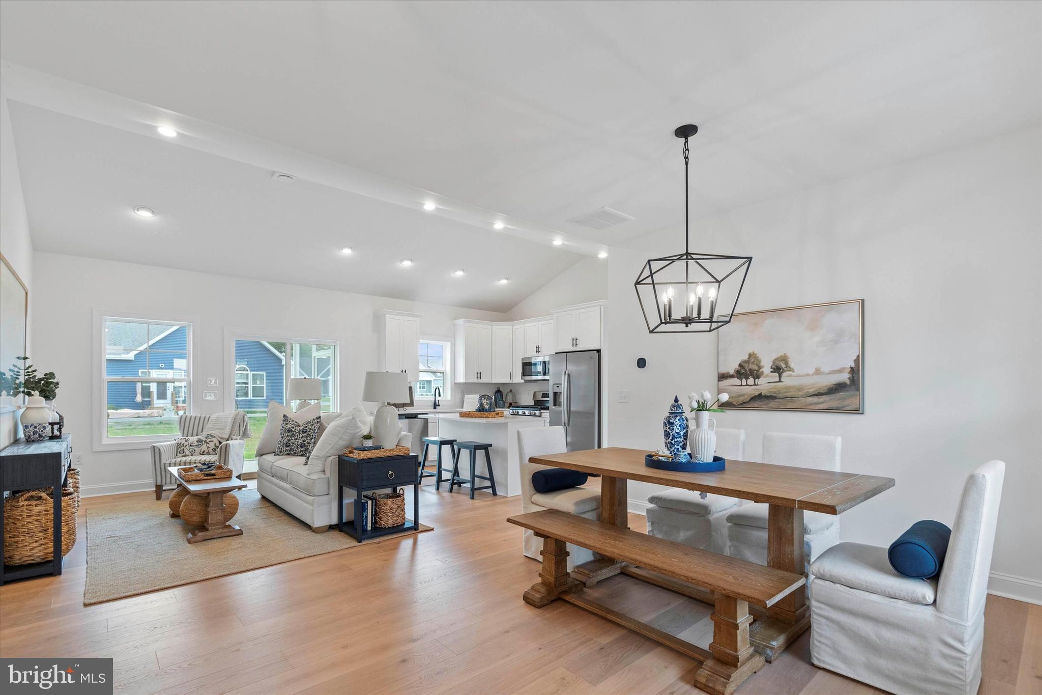 THE VINES OF SANDHILL - Residential