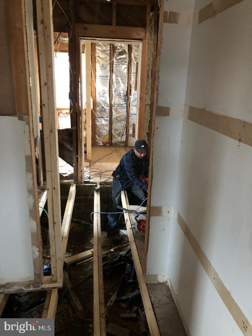 CLINTON ESTATES - Residential