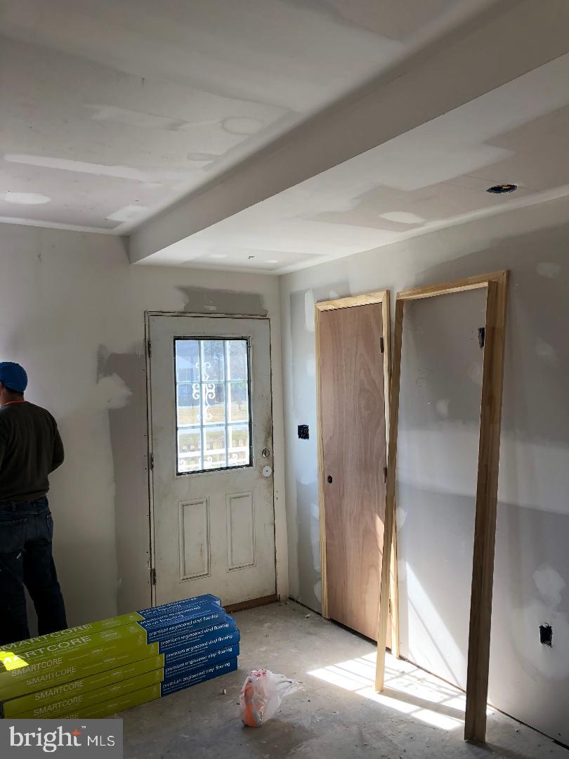 CLINTON ESTATES - Residential