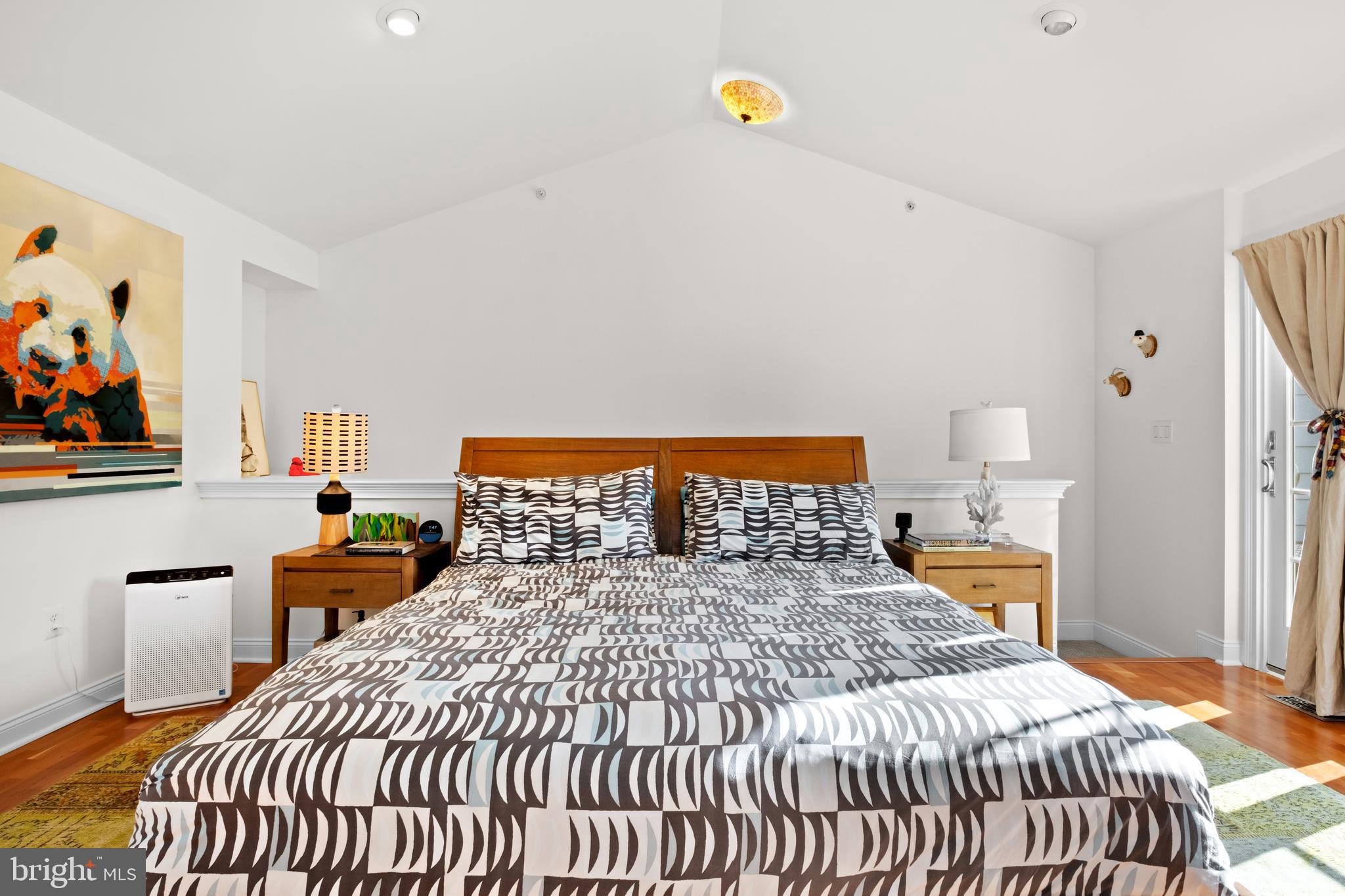 PHILADELPHIA - Residential