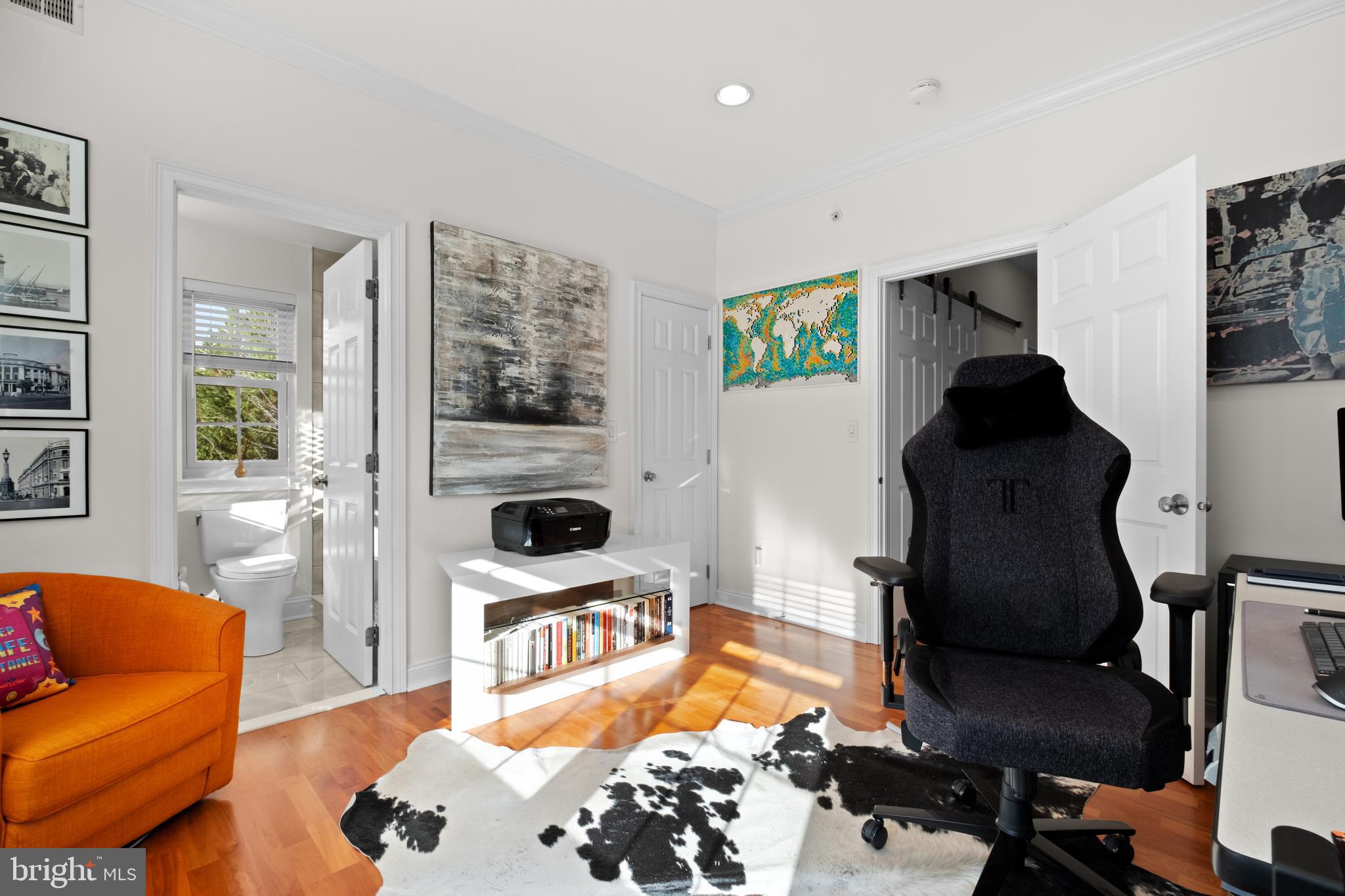 PHILADELPHIA - Residential