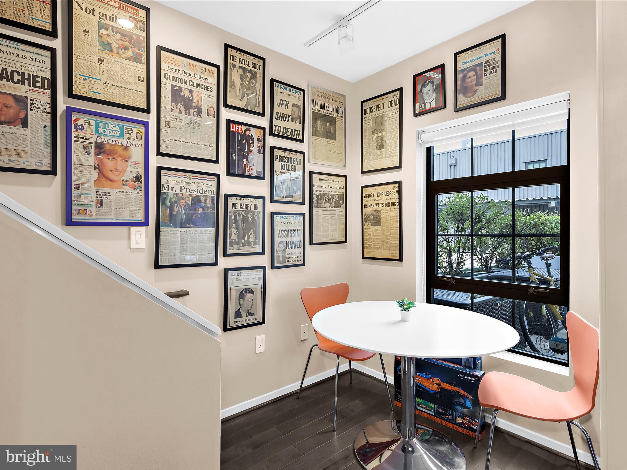 LOCUST POINT - Residential