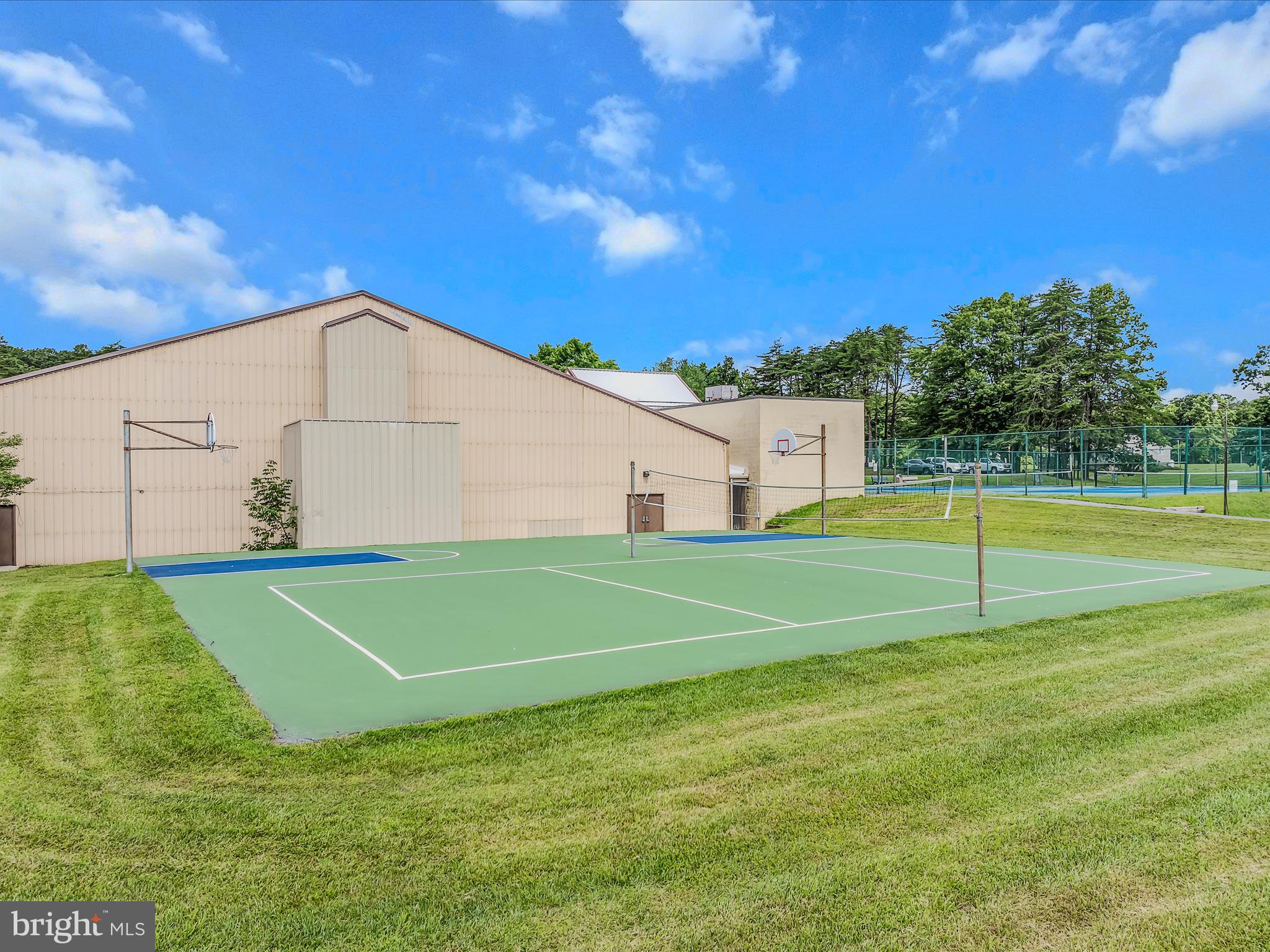 THE WOODS - Residential