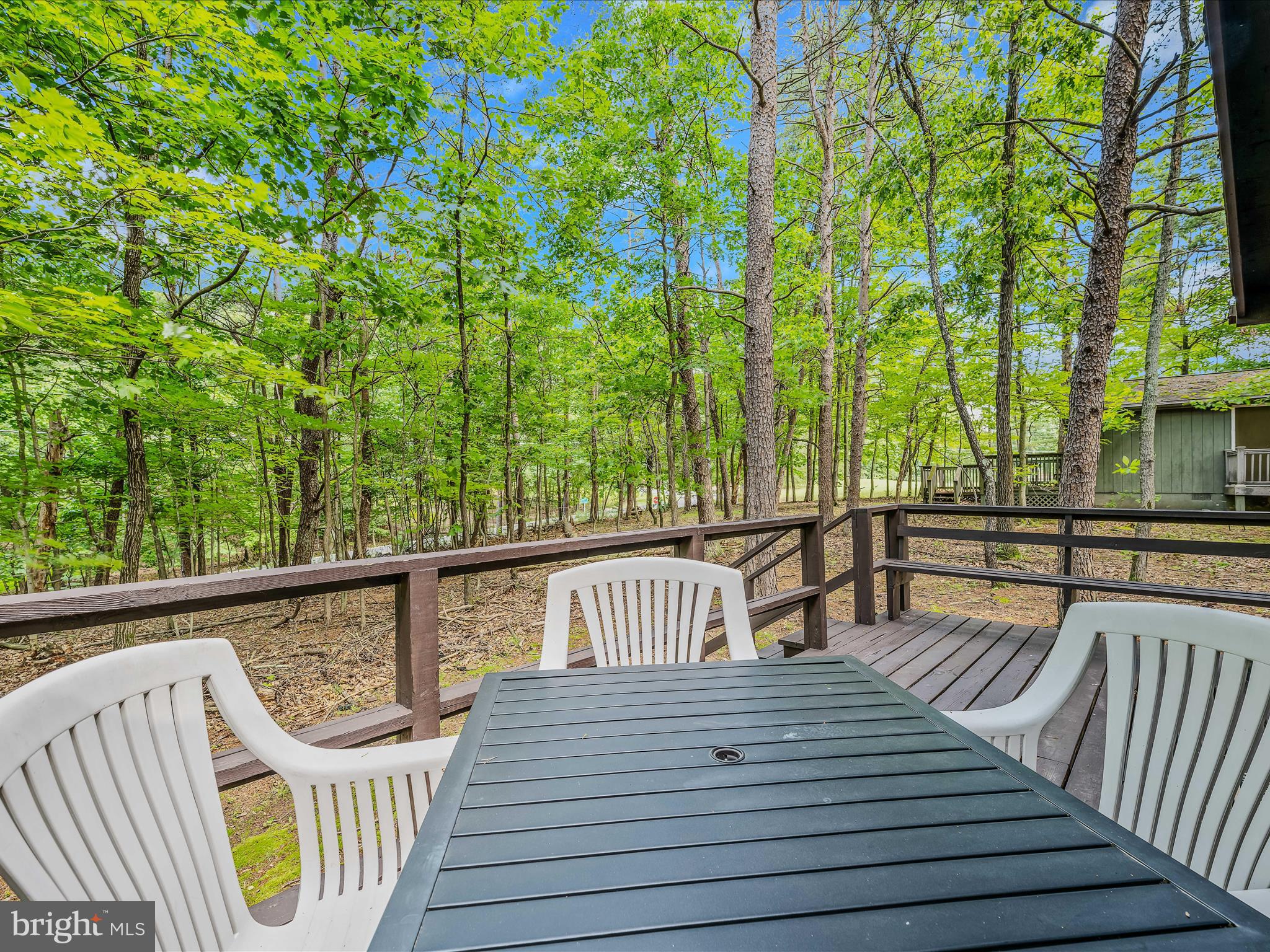 THE WOODS - Residential