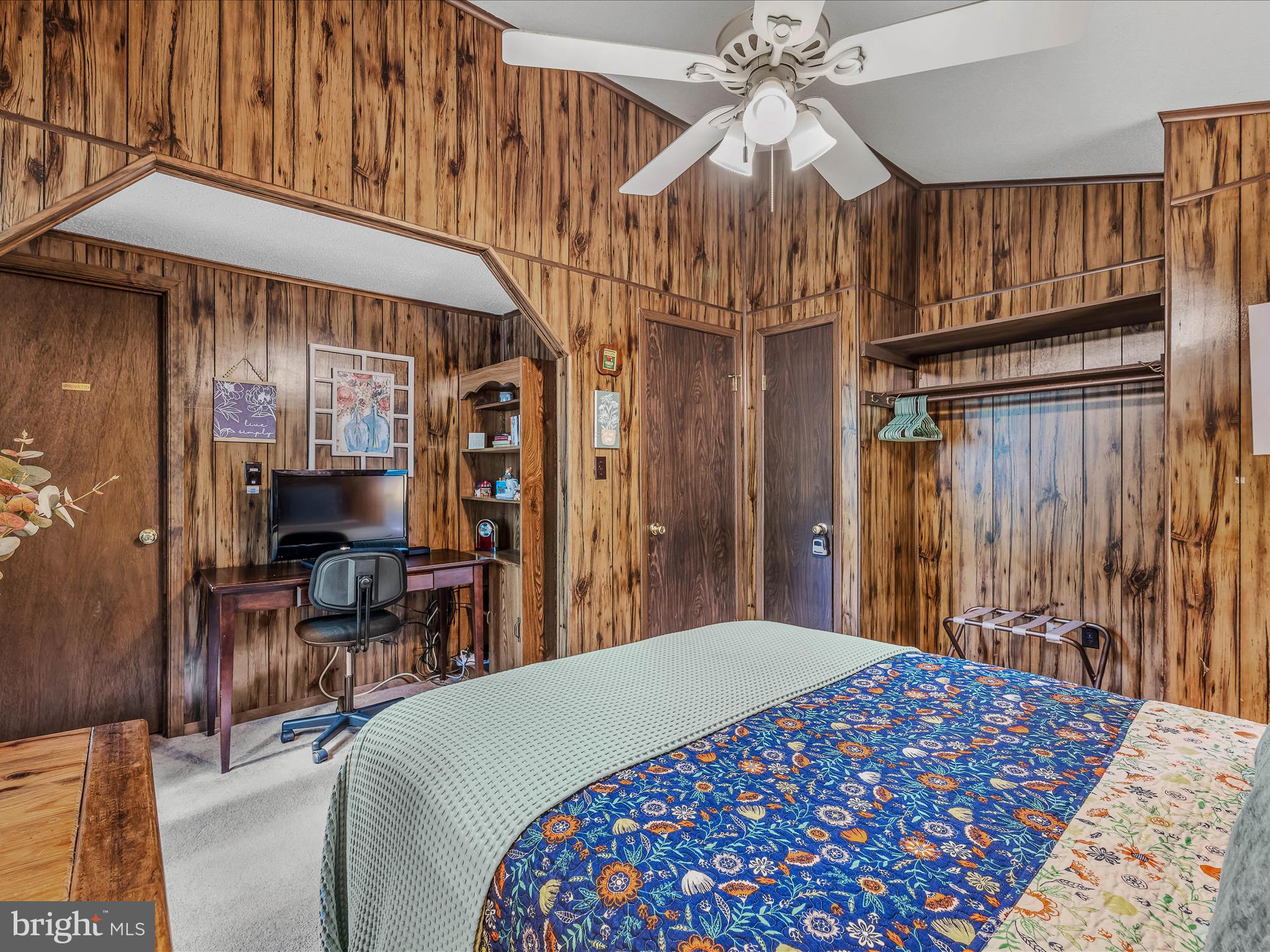 THE WOODS - Residential