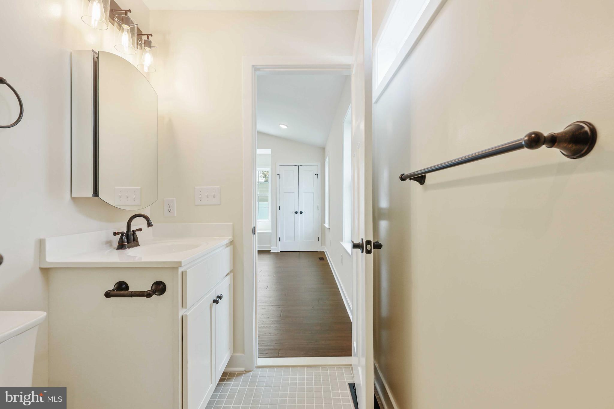 ABERDEEN HILLS - Residential