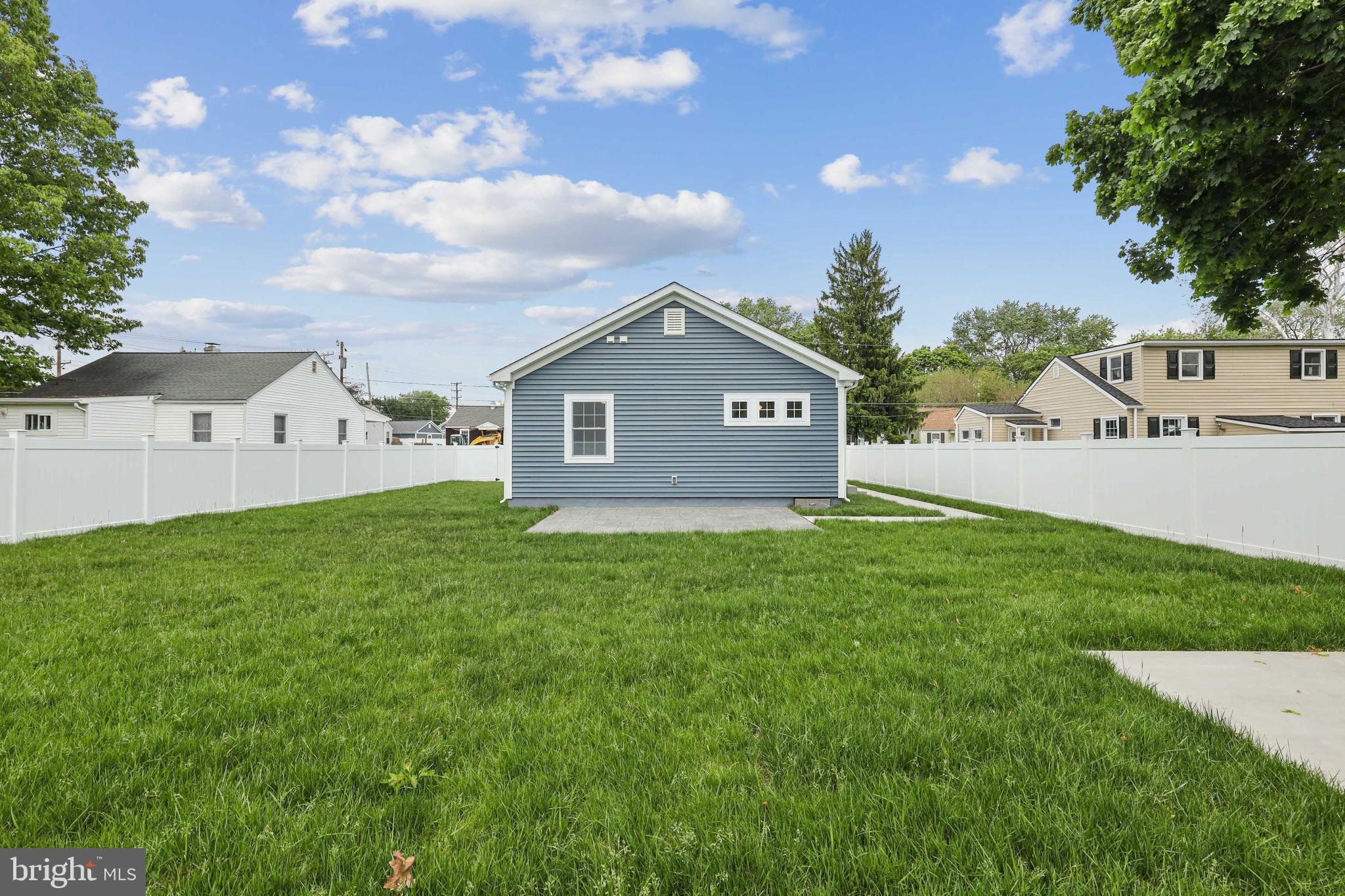 ABERDEEN HILLS - Residential