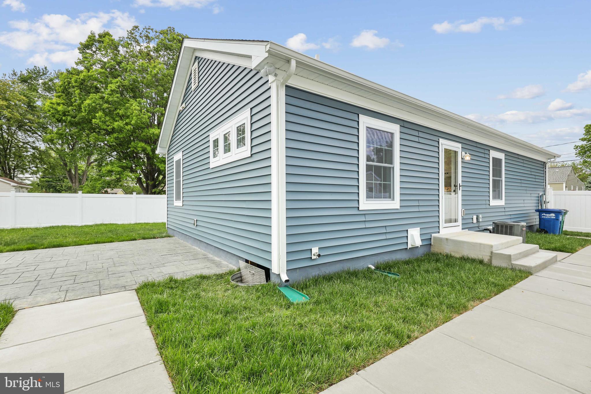 ABERDEEN HILLS - Residential