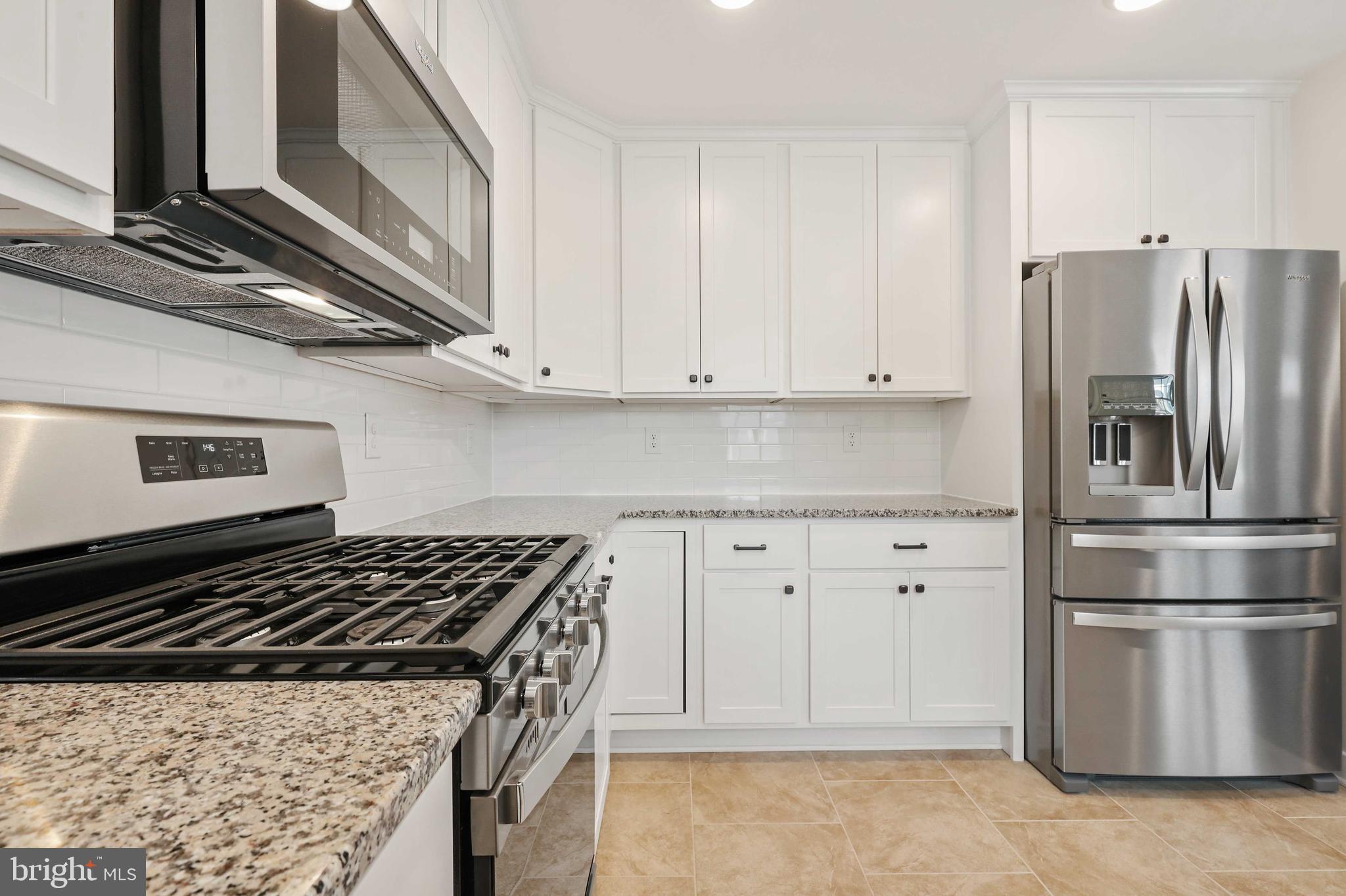 ABERDEEN HILLS - Residential