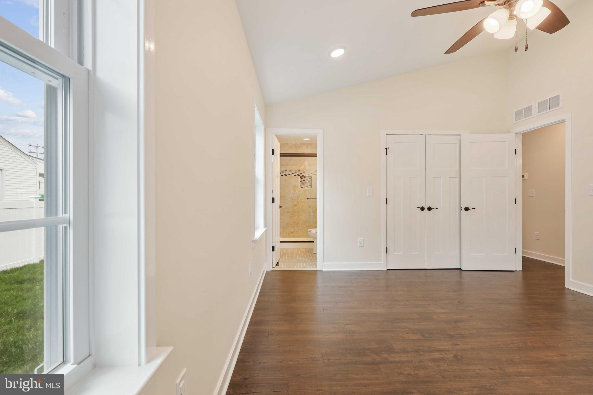 ABERDEEN HILLS - Residential