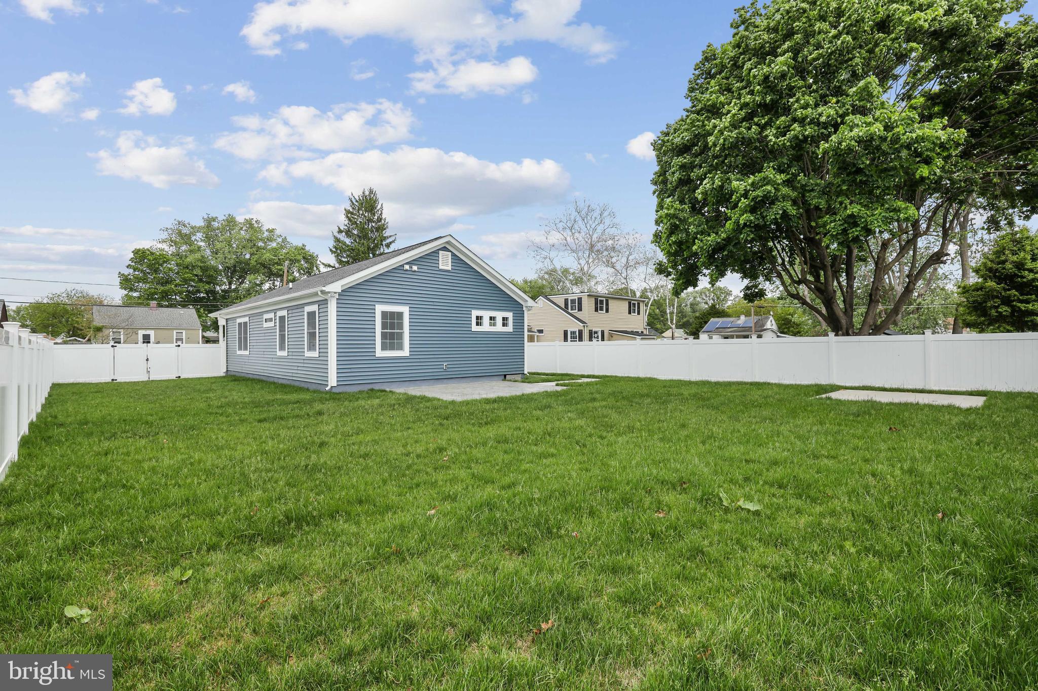 ABERDEEN HILLS - Residential