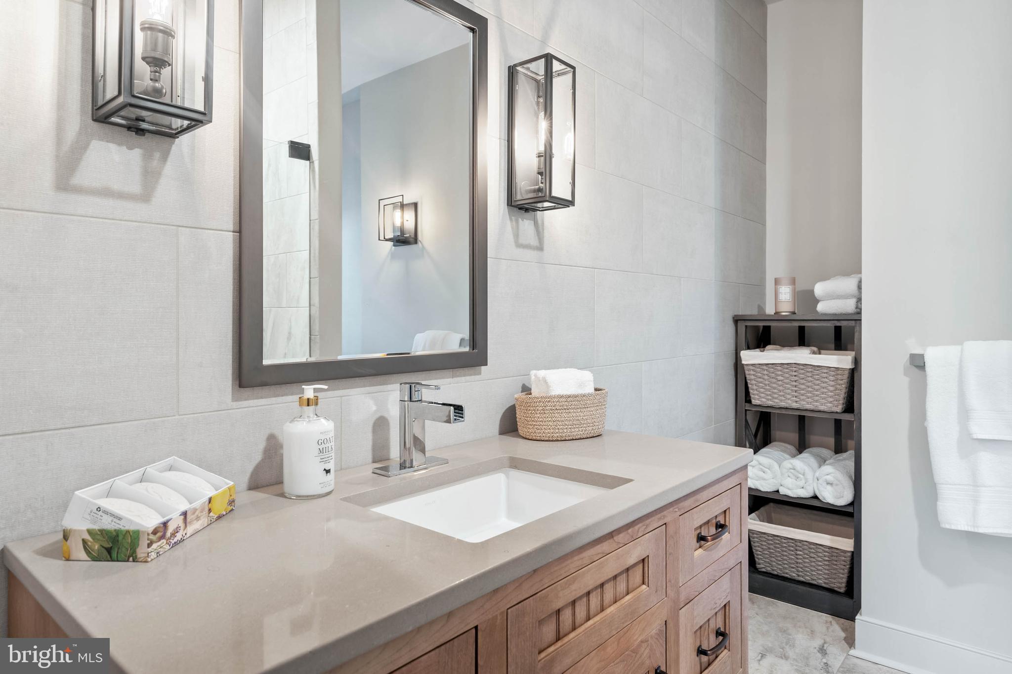 NORTH REHOBOTH - Residential