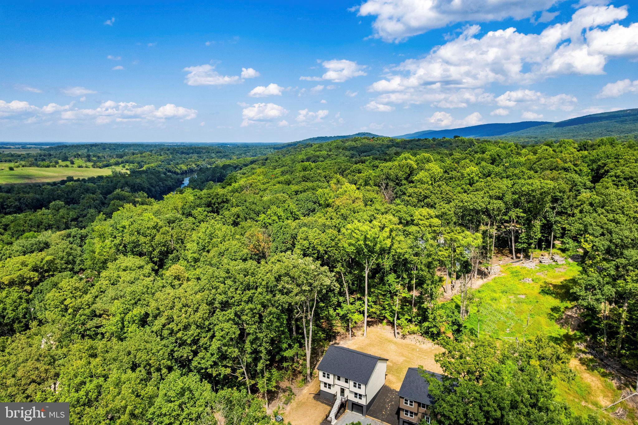 448 CEDAR LANE
