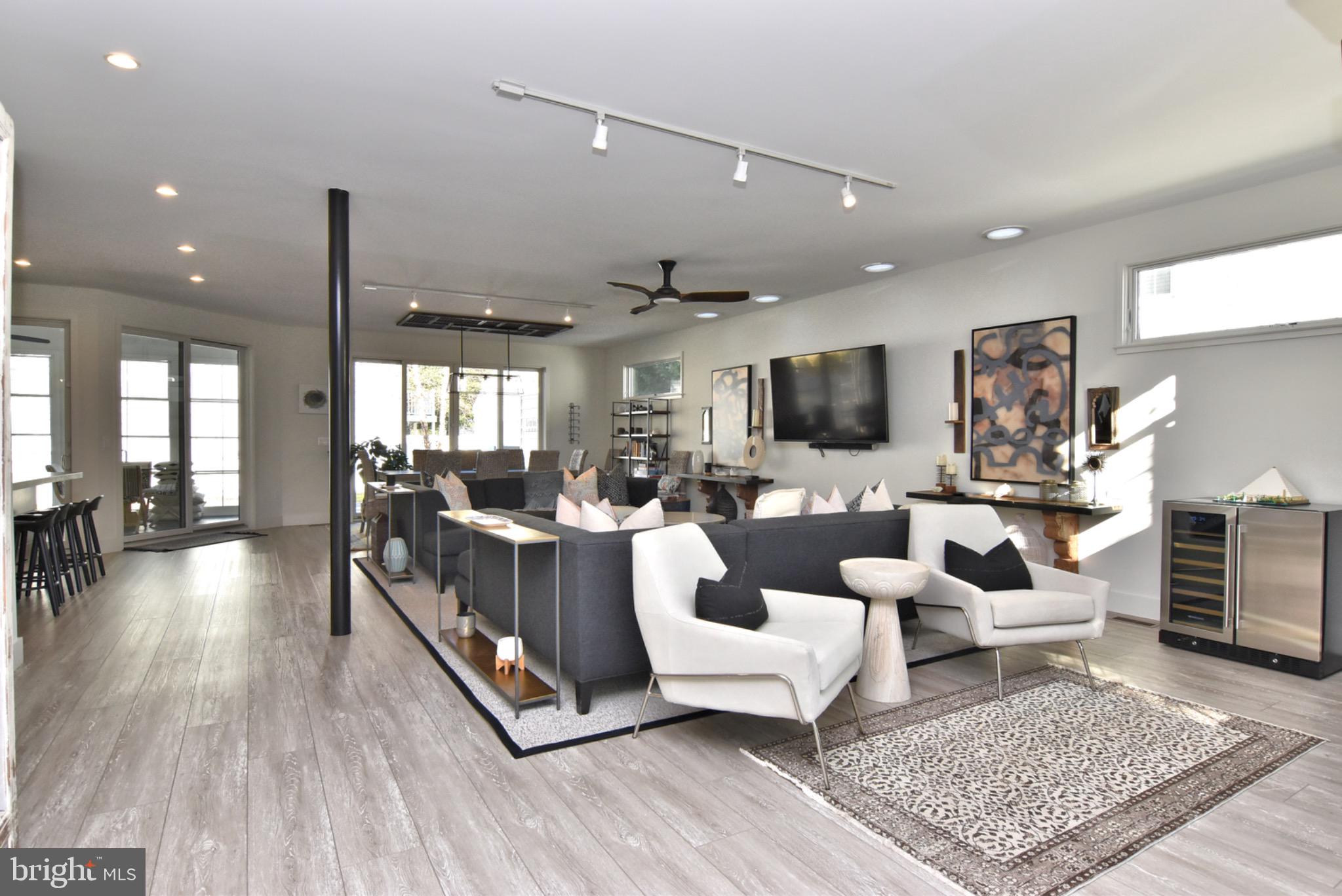 NORTH REHOBOTH - Residential