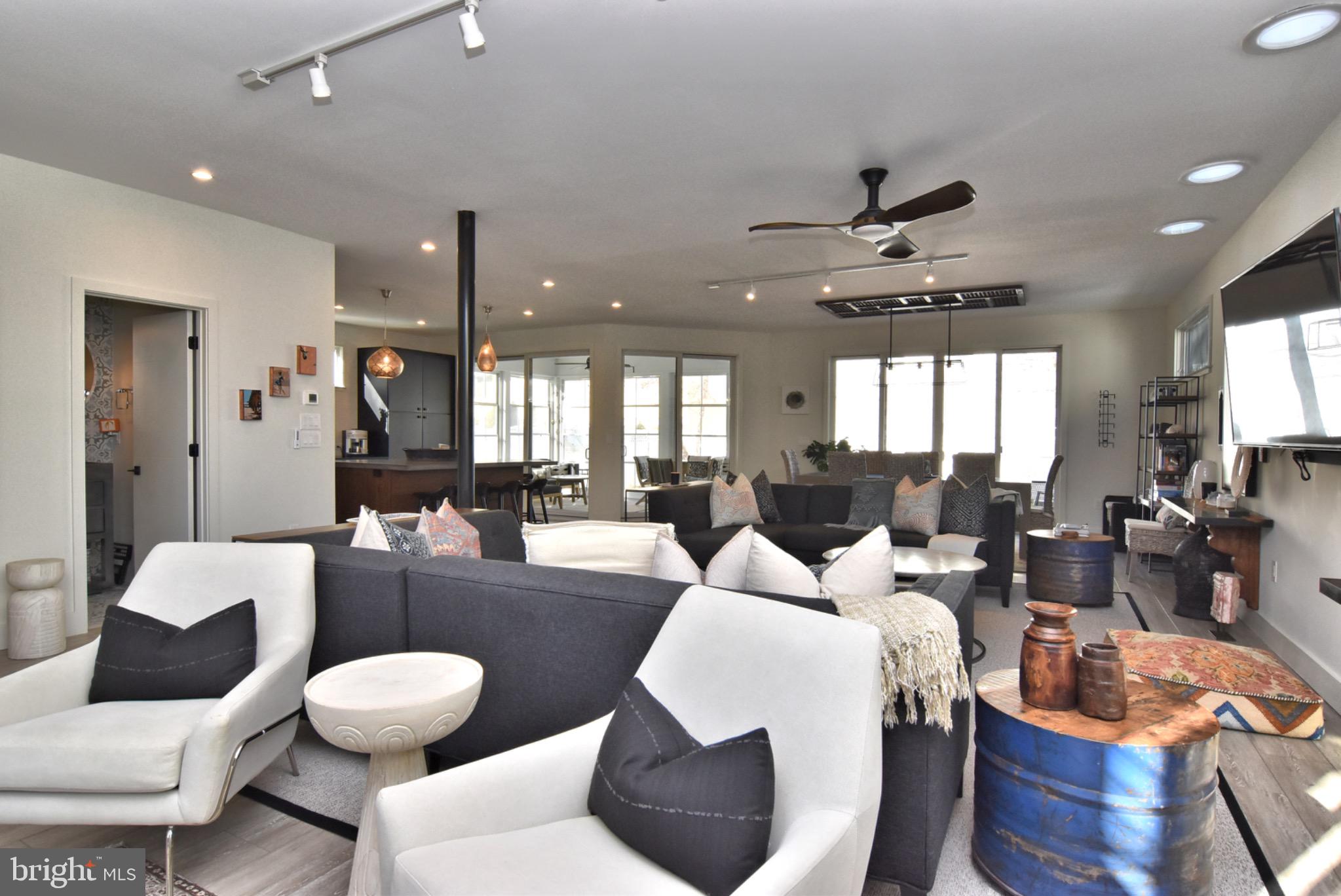 NORTH REHOBOTH - Residential