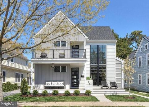 Photo of 35 Maryland Avenue, REHOBOTH BEACH, DE 19971 (MLS # DESU2101012)