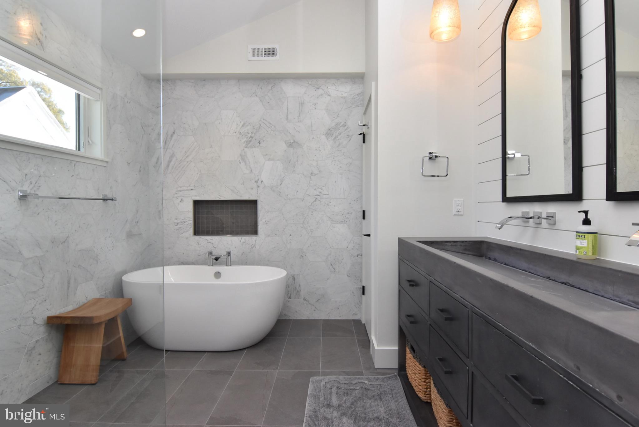 NORTH REHOBOTH - Residential