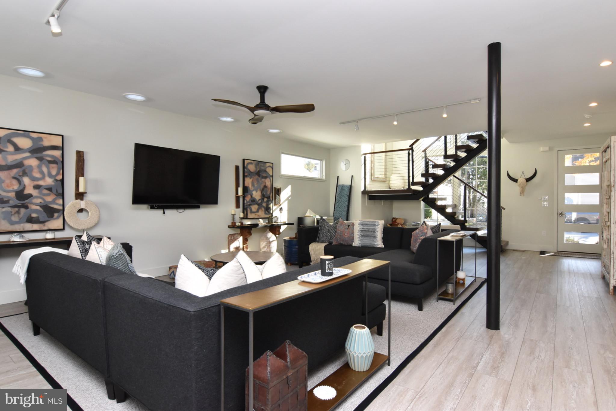 NORTH REHOBOTH - Residential