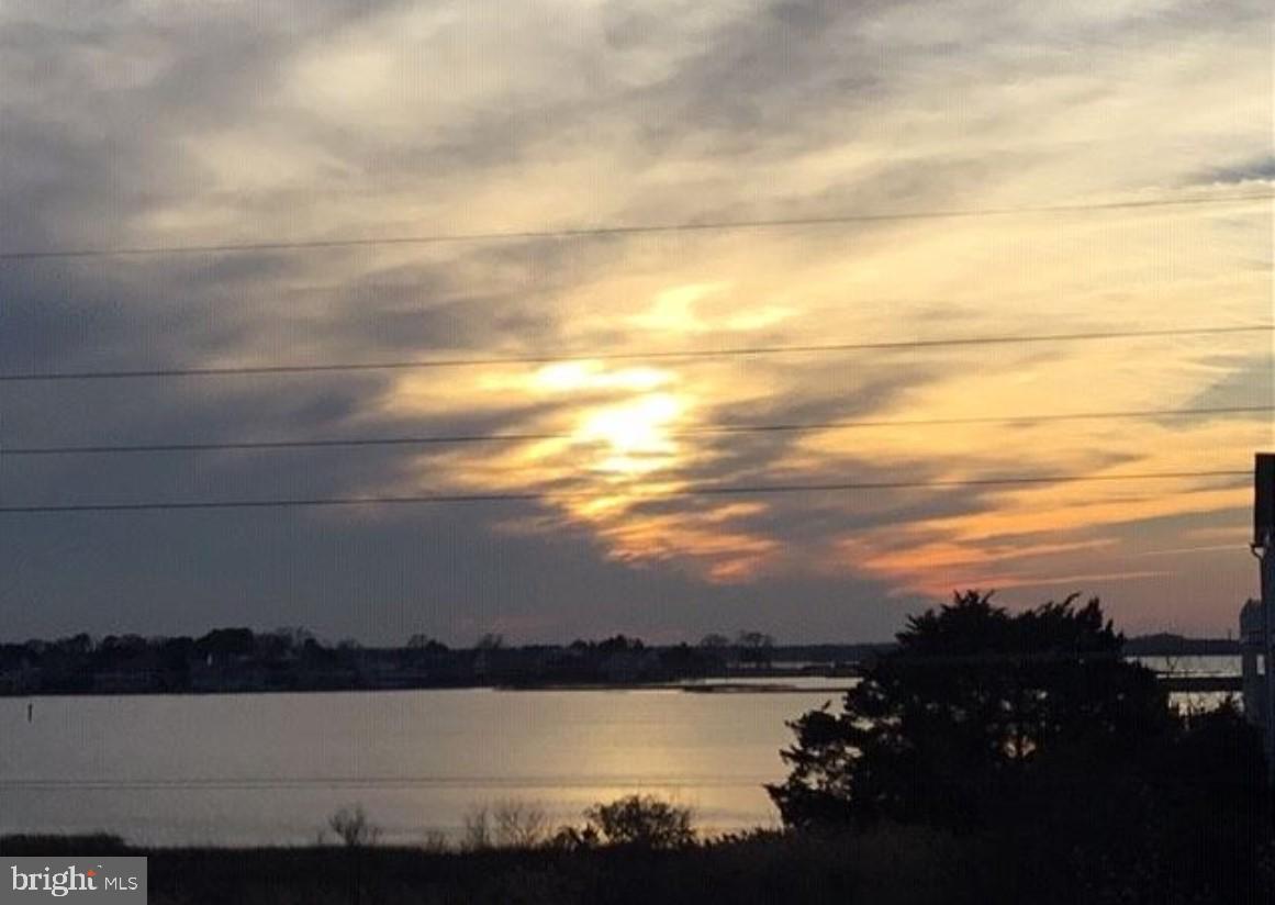 INDIAN HARBOR VILLAS - Residential