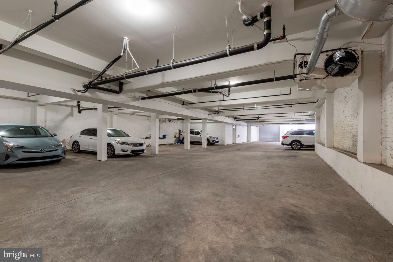 DICKINSON NARROWS - Residential Lease